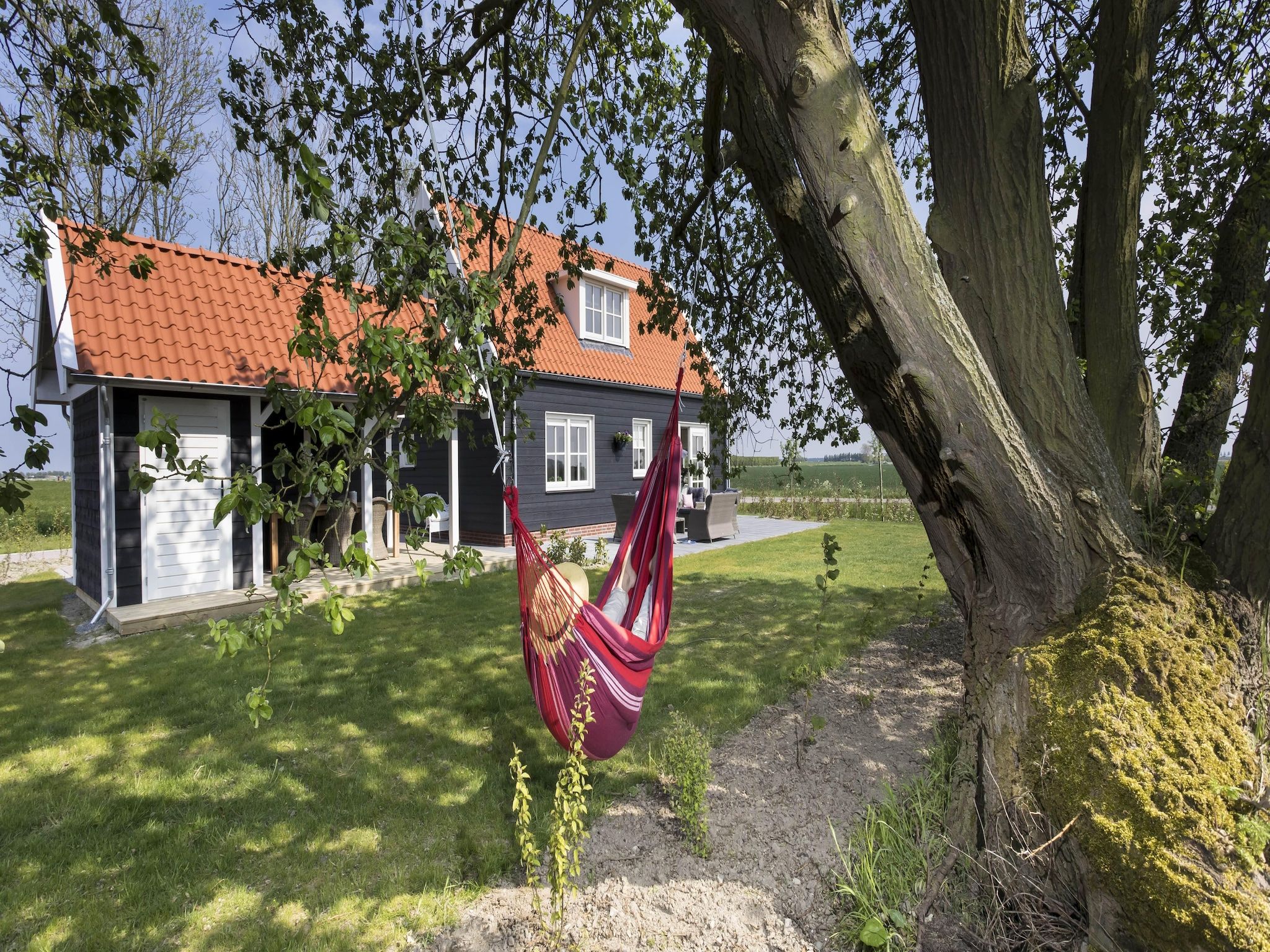 De tuin van Groeneweg 4 in Wissenkerke