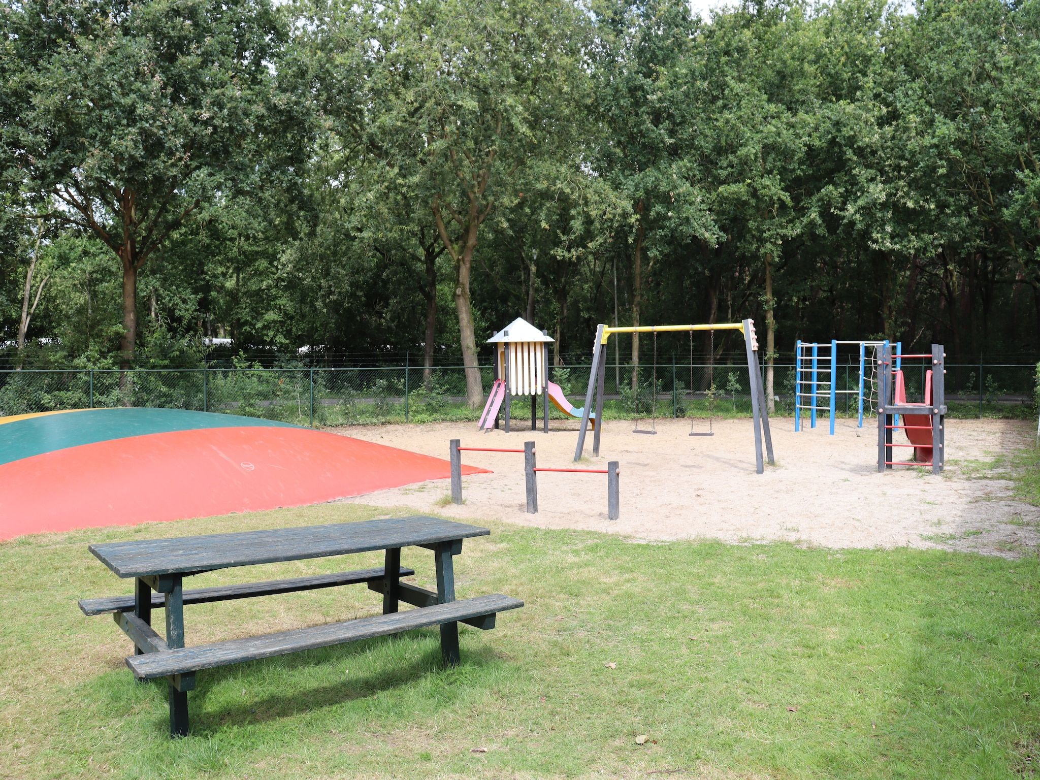 Parkfaciliteiten bij Recreatiepark Duinhoeve 9 in Udenhout