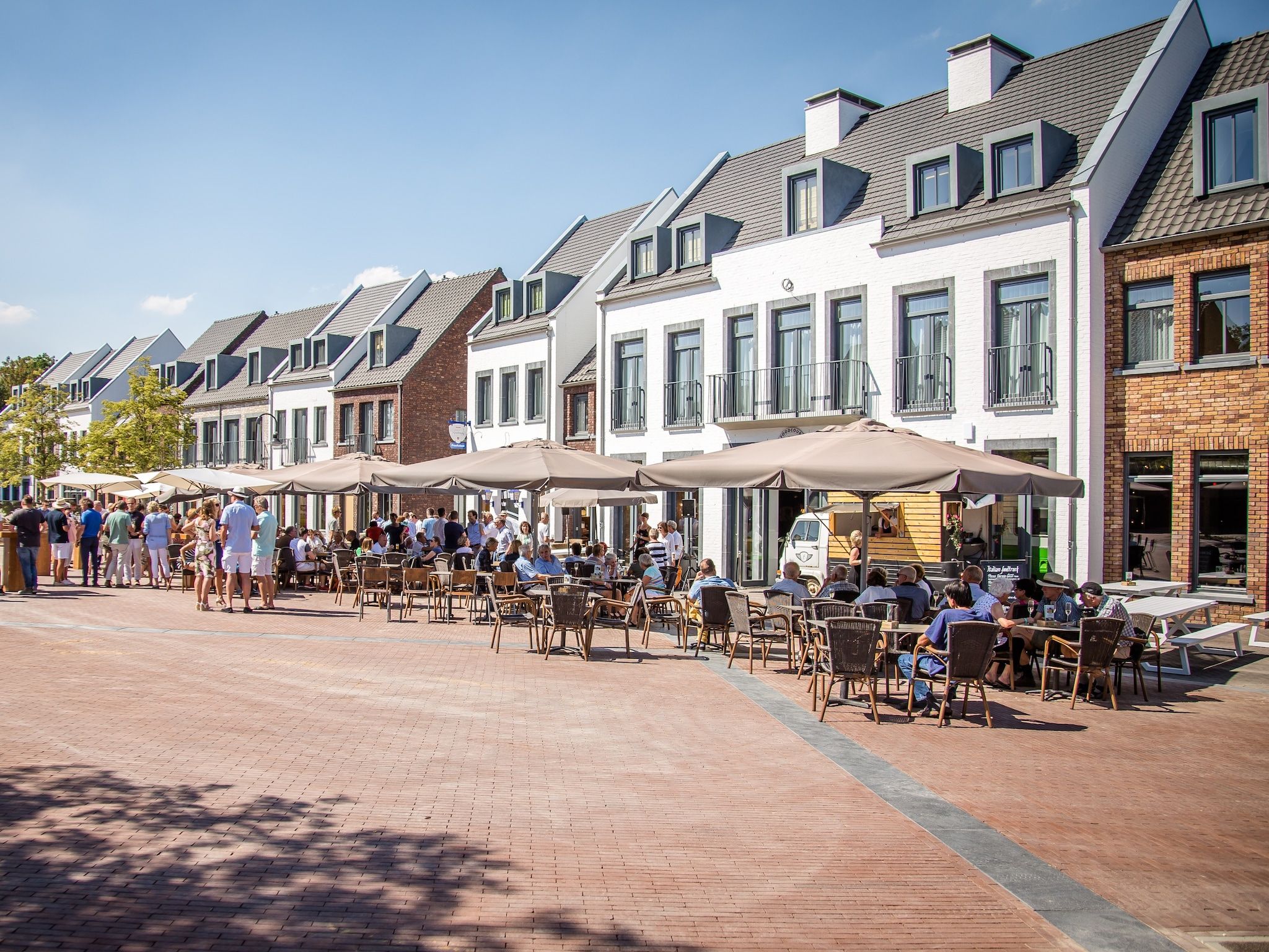 De buitenkant van Resort Maastricht 10 in Maastricht