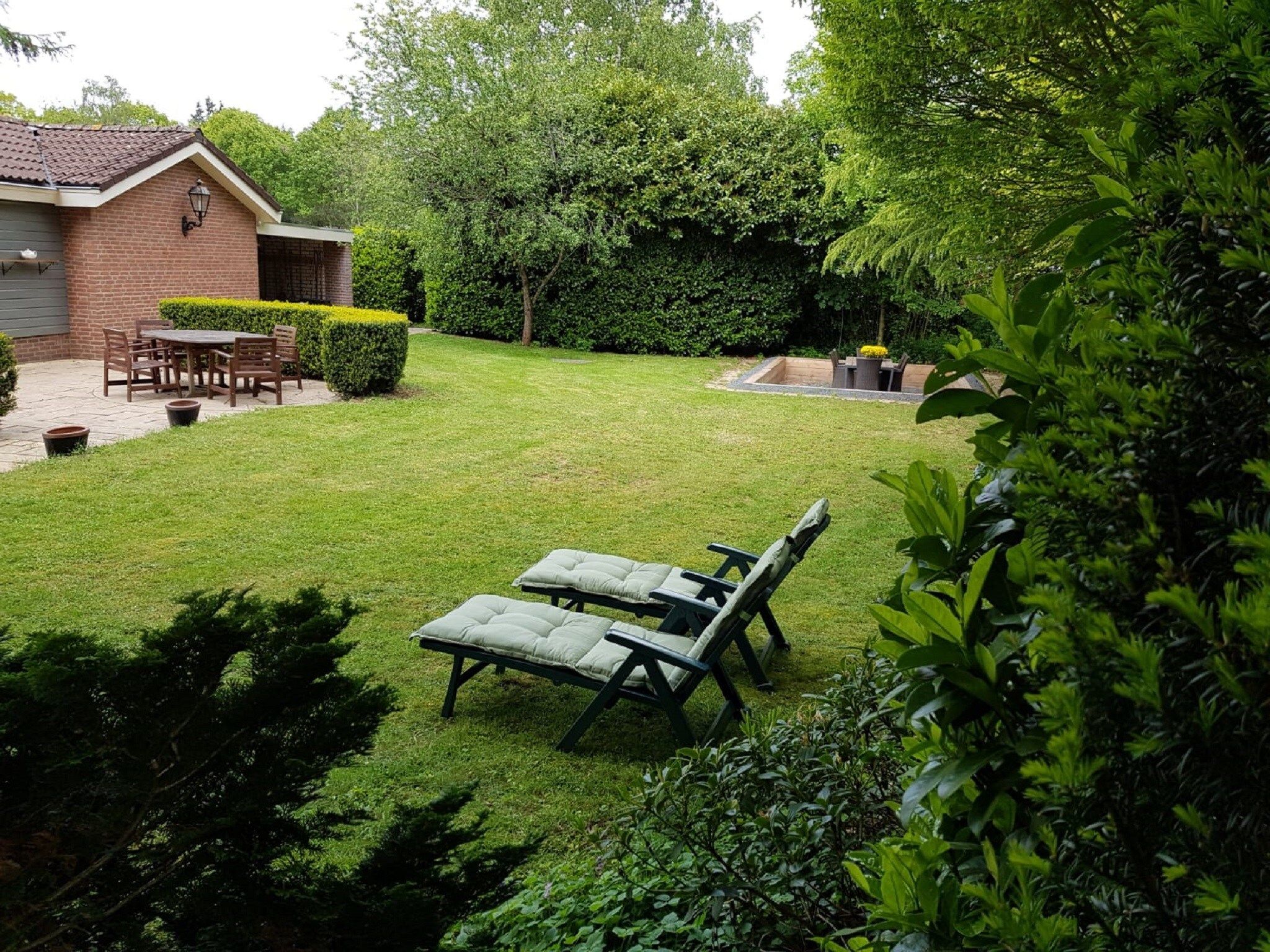 De tuin van Veluwse Specht in Garderen
