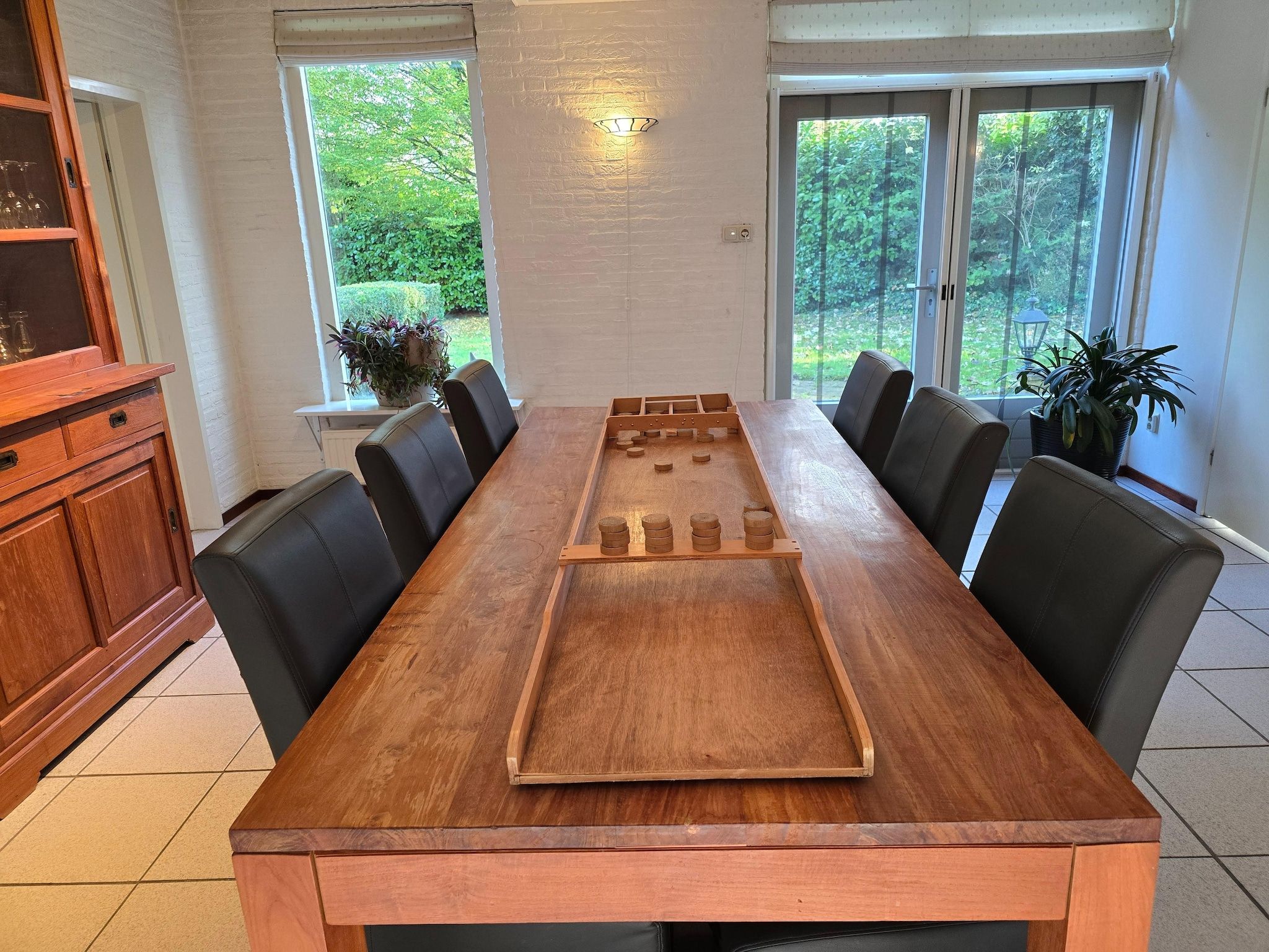 De eetkamer van Veluwse Specht in Garderen