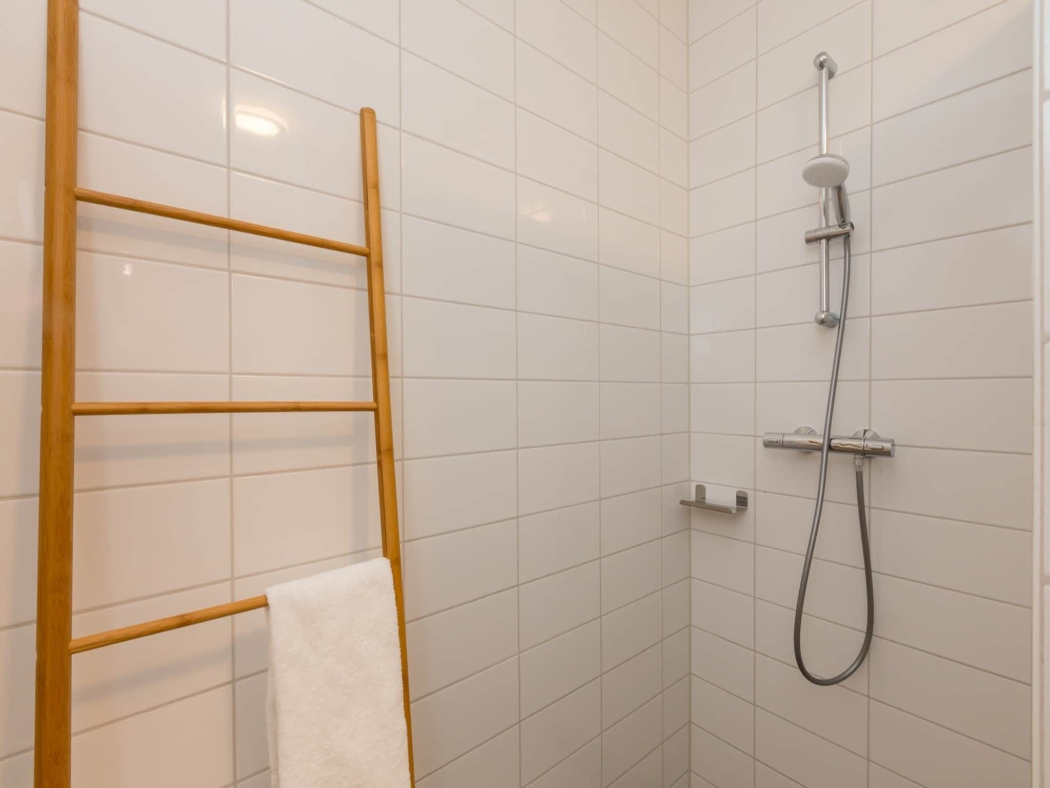 De badkamer van Aparthotel Zoutelande - Luxe 3-persoons comfort appartement in Zoutelande