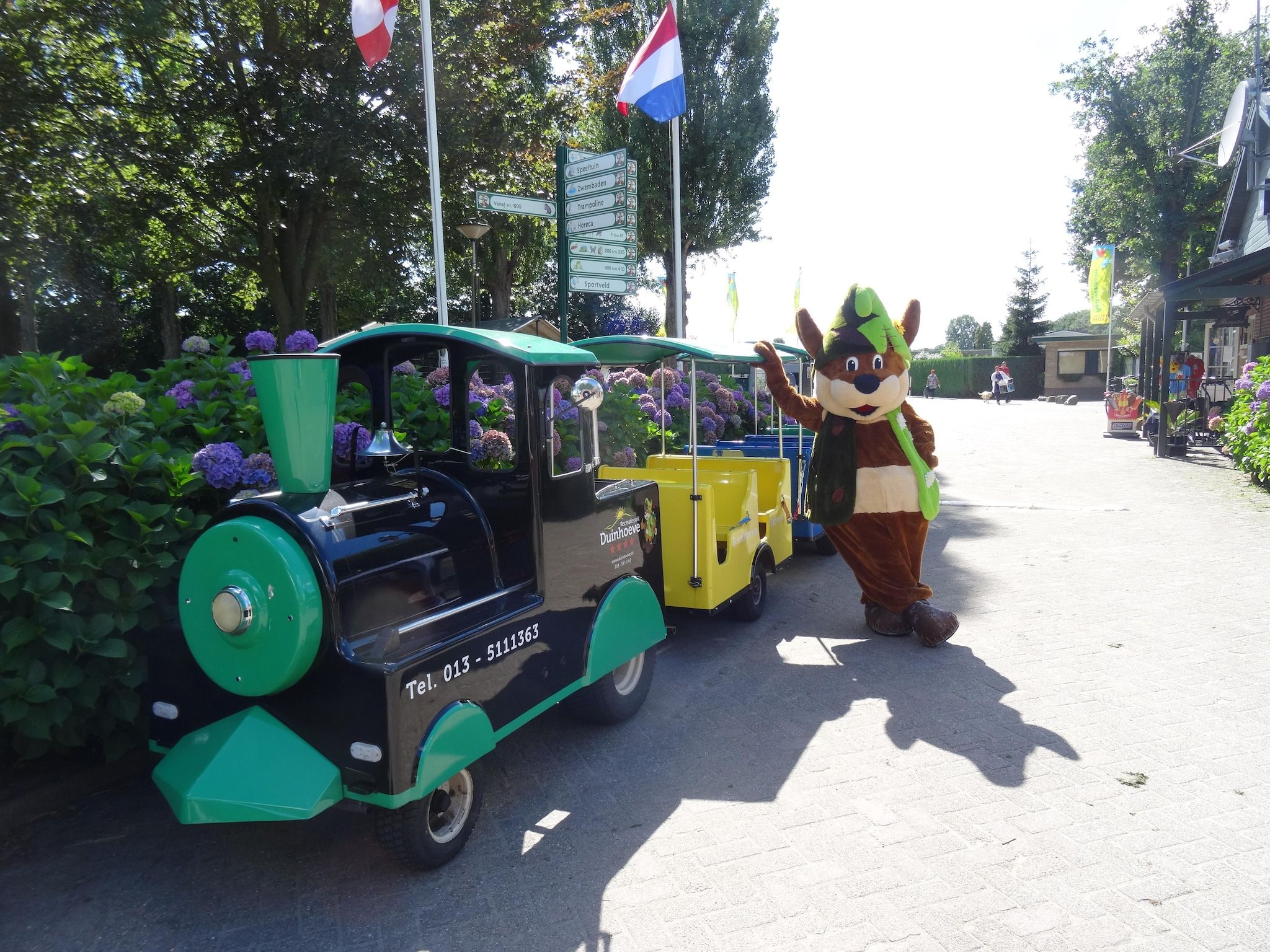 Parkfaciliteiten bij Recreatiepark Duinhoeve 14 in Udenhout