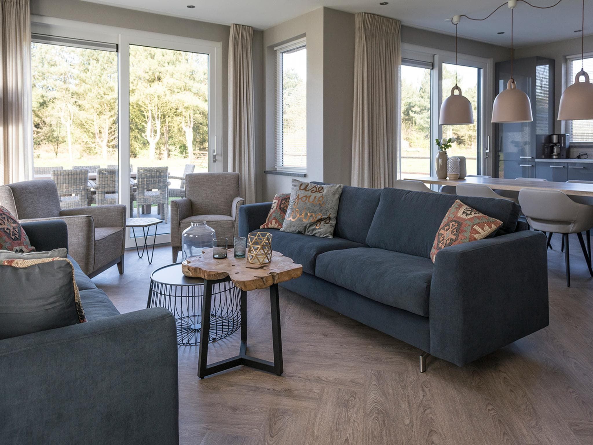 De woonkamer van Villa Bouwlust Z in De Cocksdorp Texel