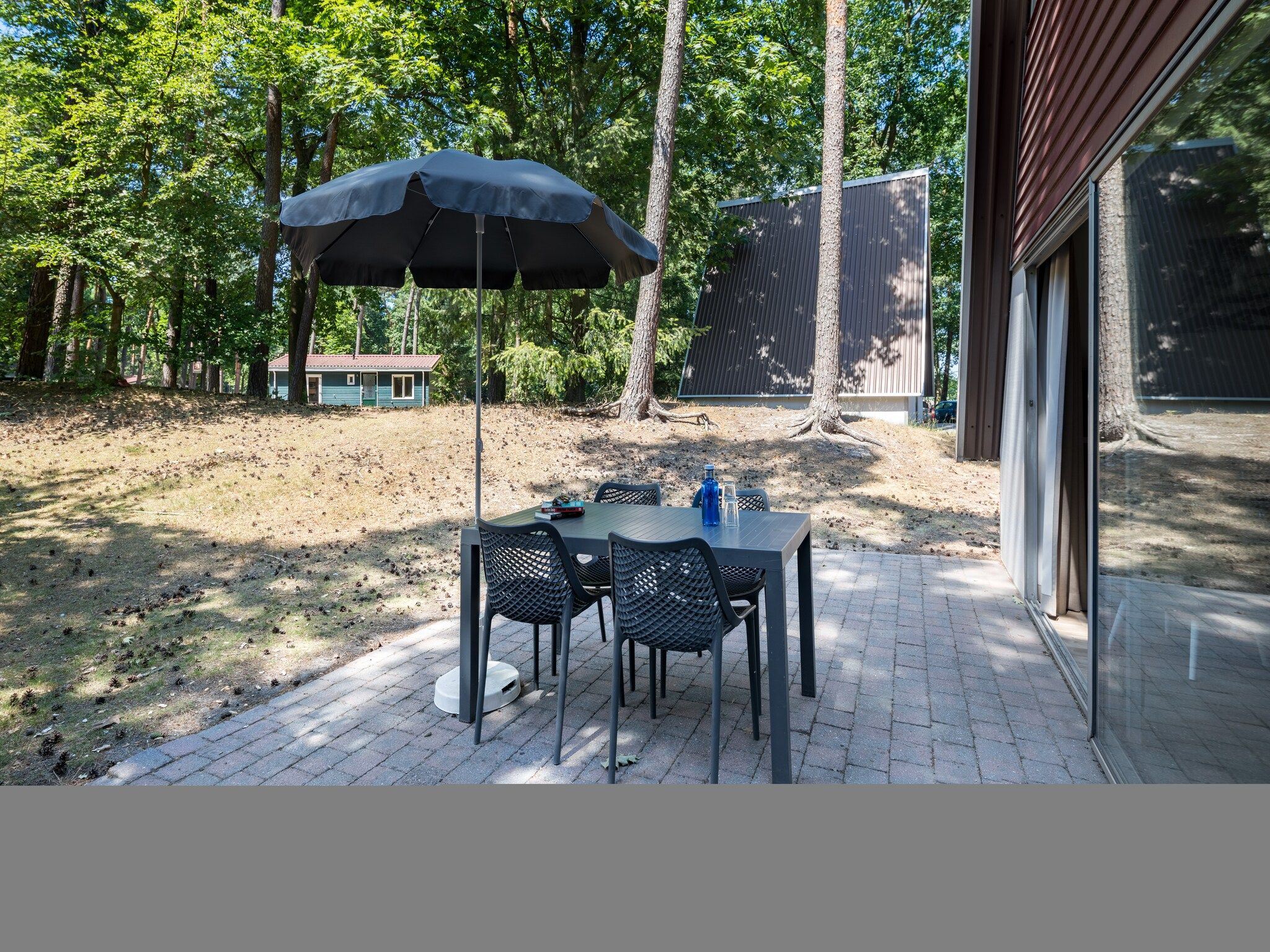 Het terras van Bospark 't Wolfsven 7 in Mierlo