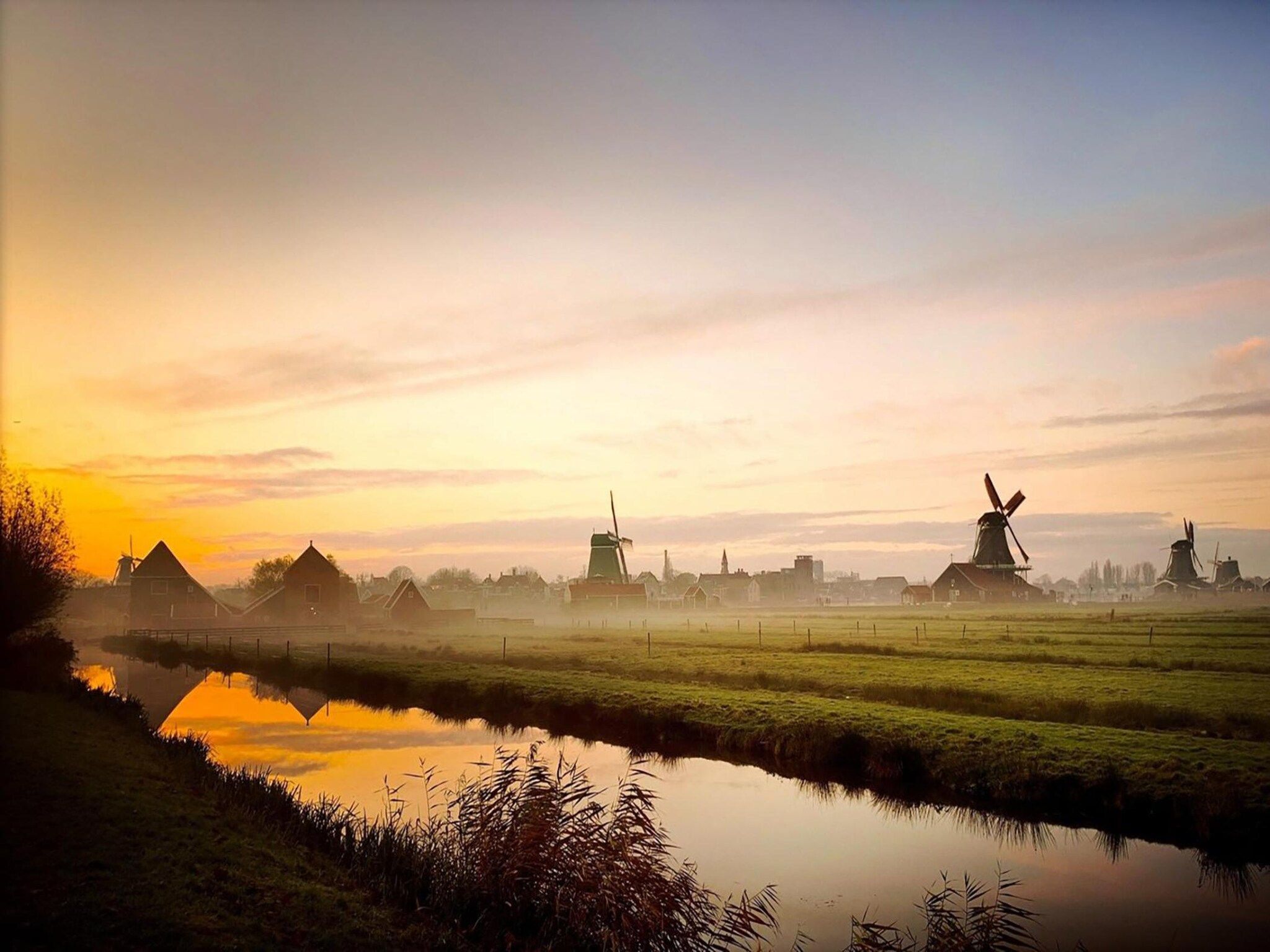 De omgeving van Beemsterdijk  5 personen in West-Graftdijk