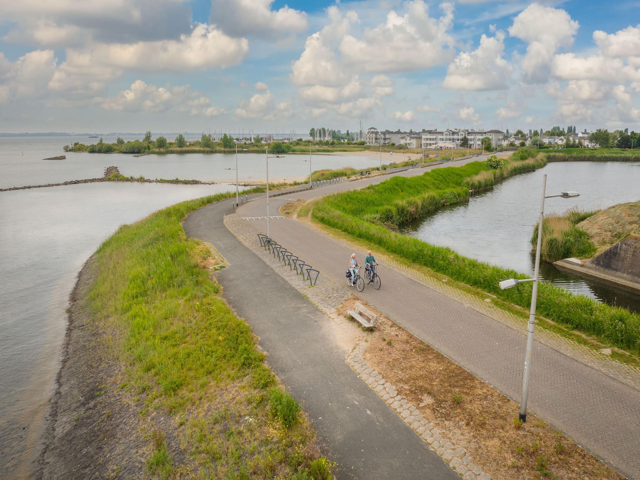 De omgeving van Cape Helius 3 in Hellevoetsluis