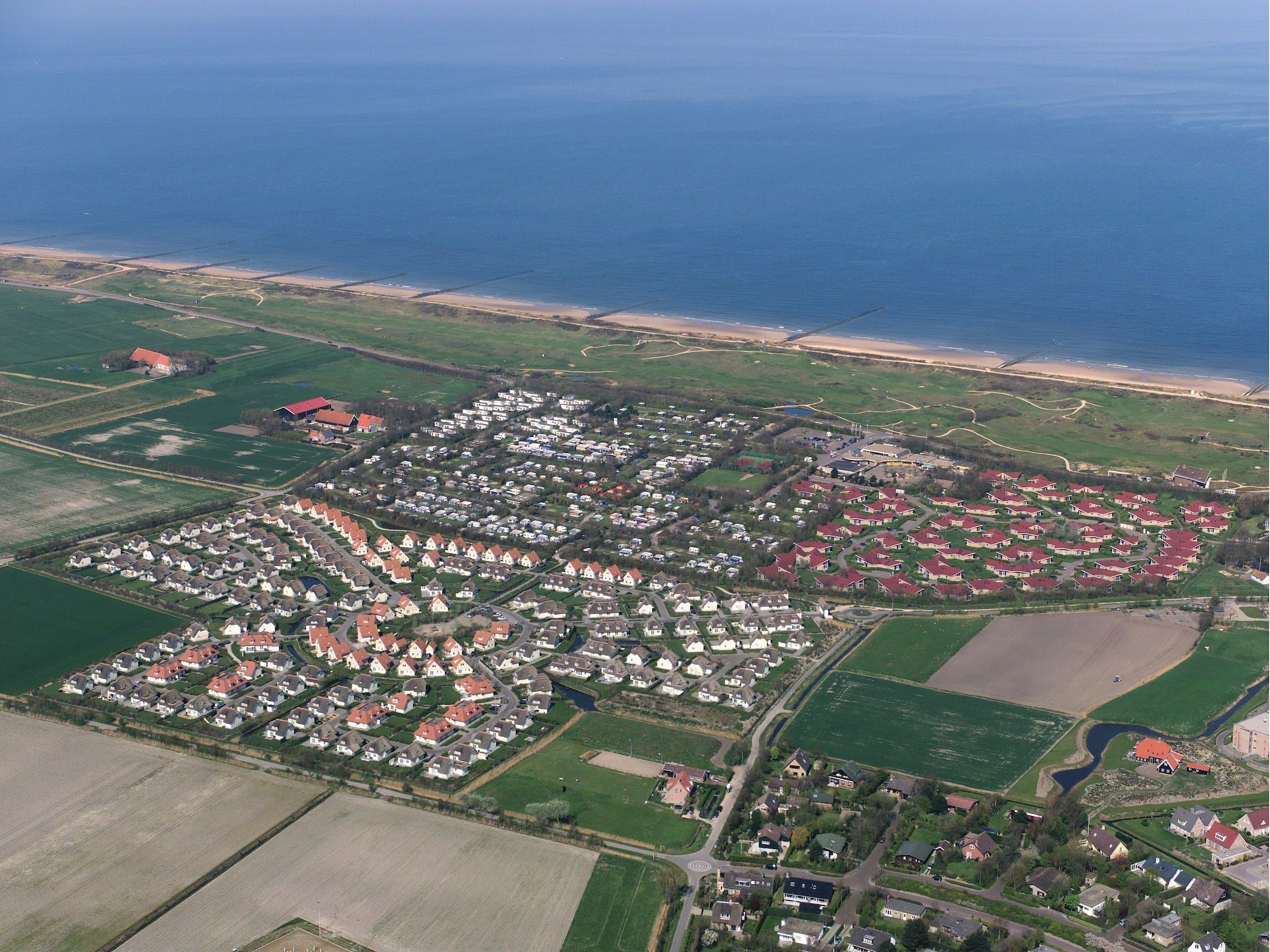 De buitenkant van Buitenhof Domburg 5 in Domburg