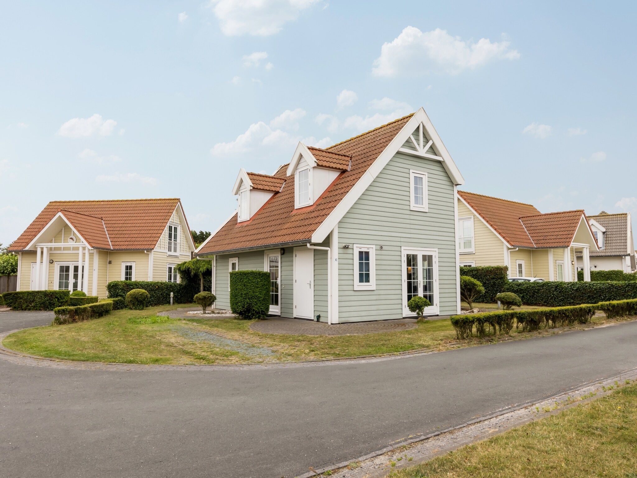 De buitenkant van Vakantiepark De Heeren van 's Gravensande 2 in 's-Gravenzande