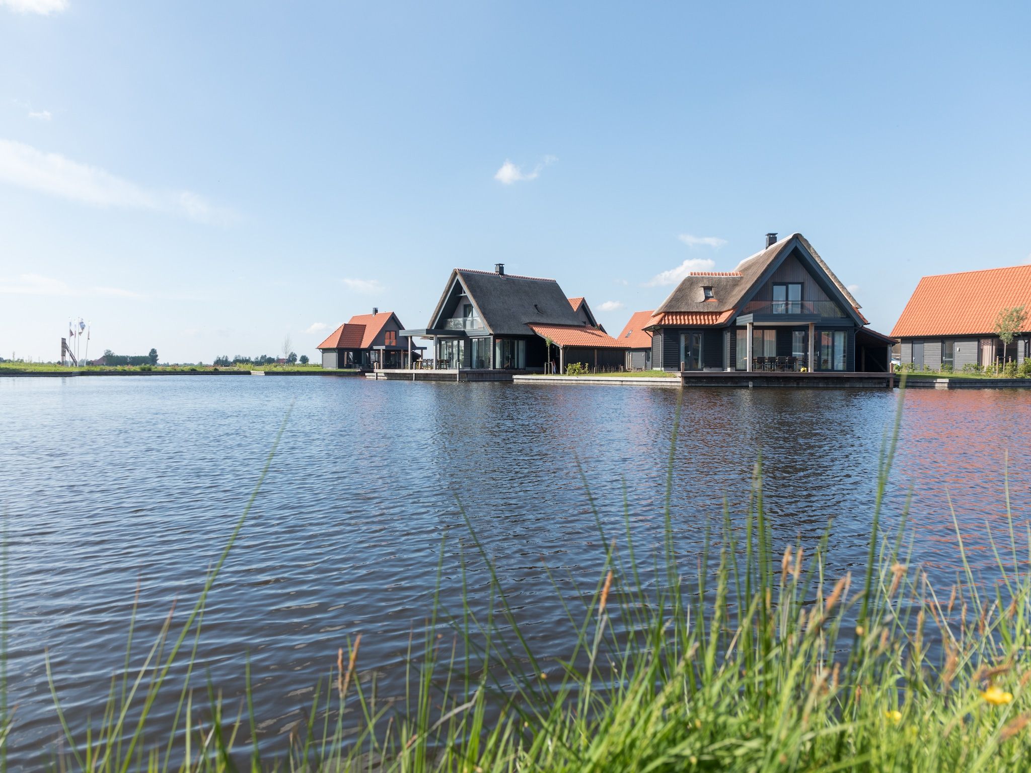 Parkfaciliteiten bij Waterstaete Ossenzijl 3 in Ossenzijl