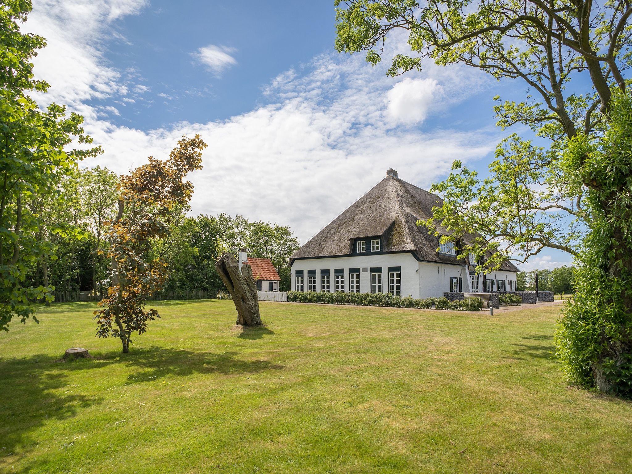 De buitenkant van Appartement Hoeve Holland R1 in De Cocksdorp - Texel