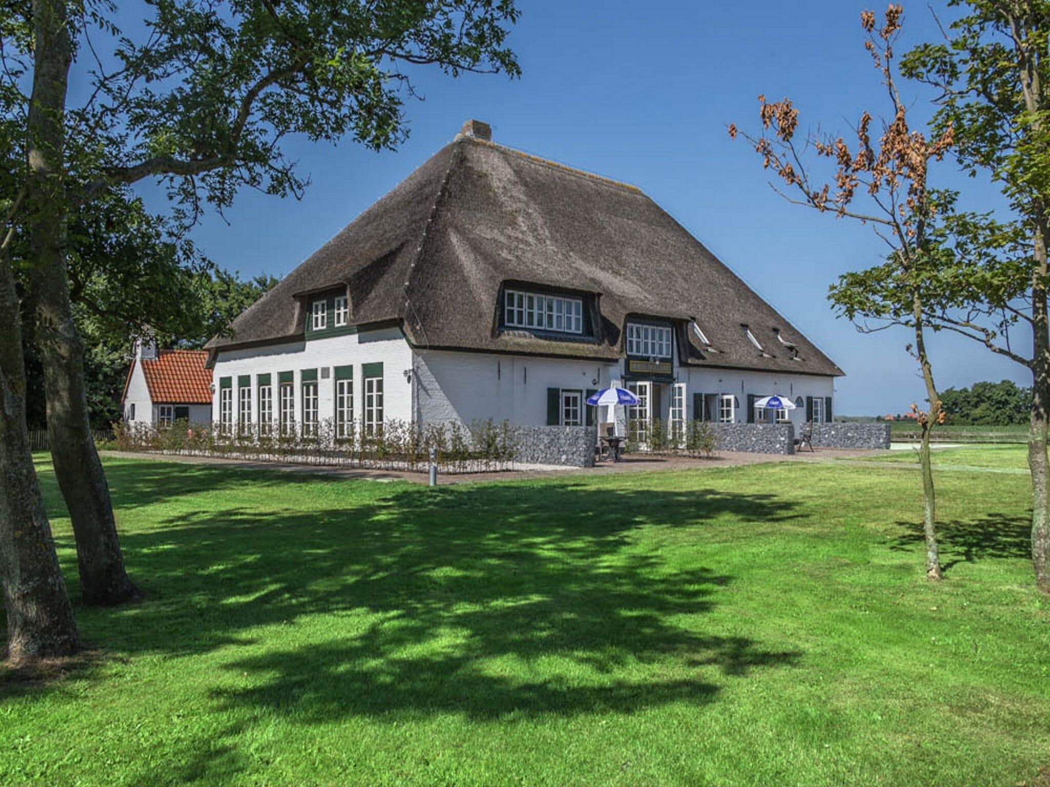 De buitenkant van App Hoeve Holland T4 in De Cocksdorp Texel