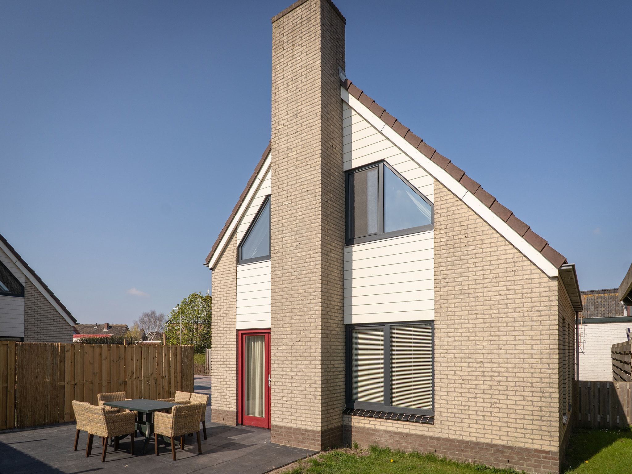 De buitenkant van Hodshonstraat B-12 in De Cocksdorp