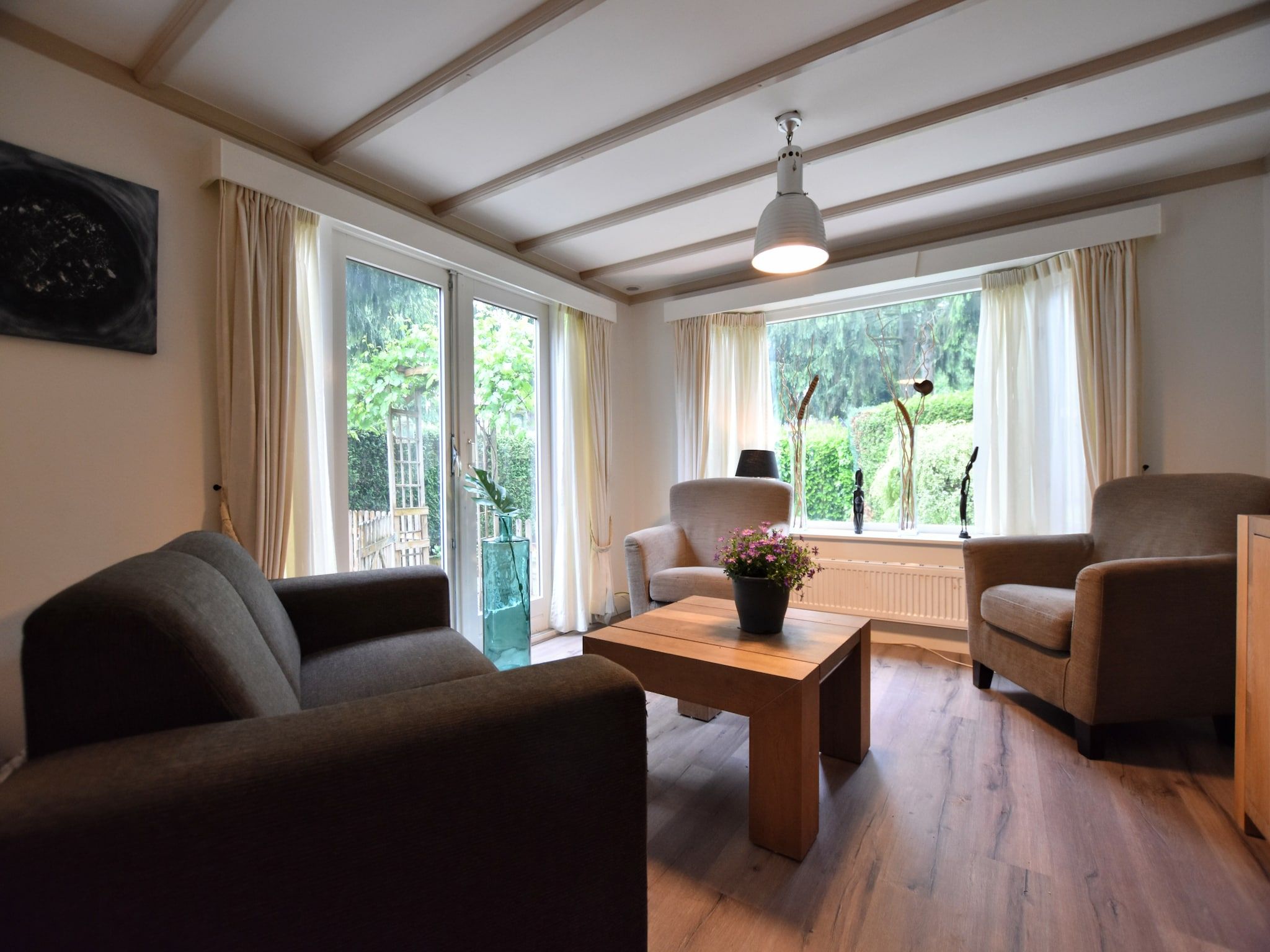 De woonkamer van Reewold in Putten
