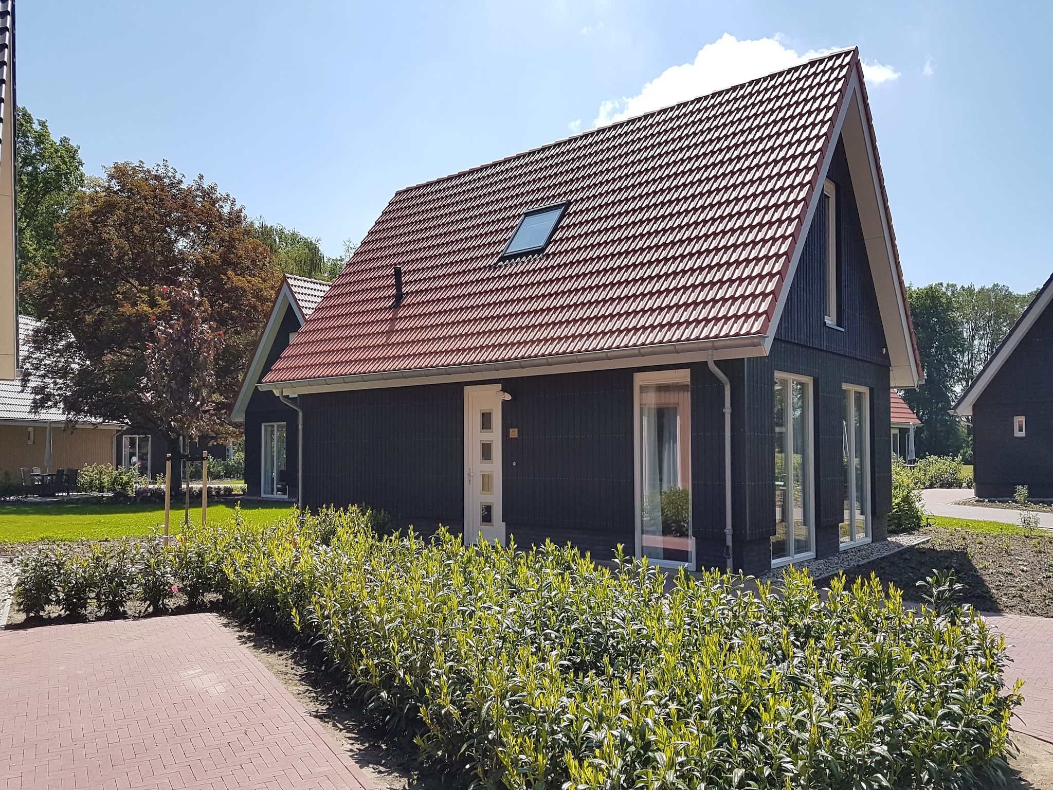 De buitenkant van Villapark Ehzerburg 1 in Almen