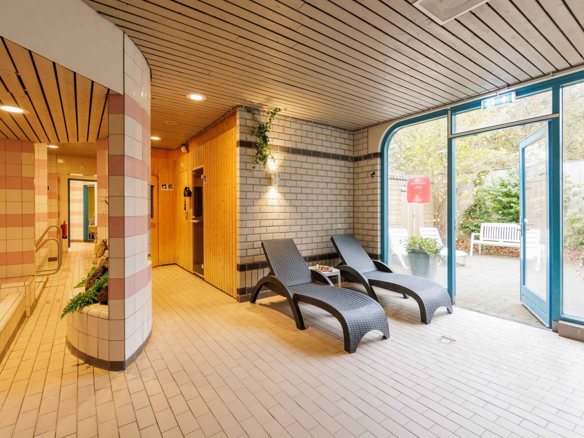 Parkfaciliteiten bij Vakantiepark Hunzedal 10 in Borger