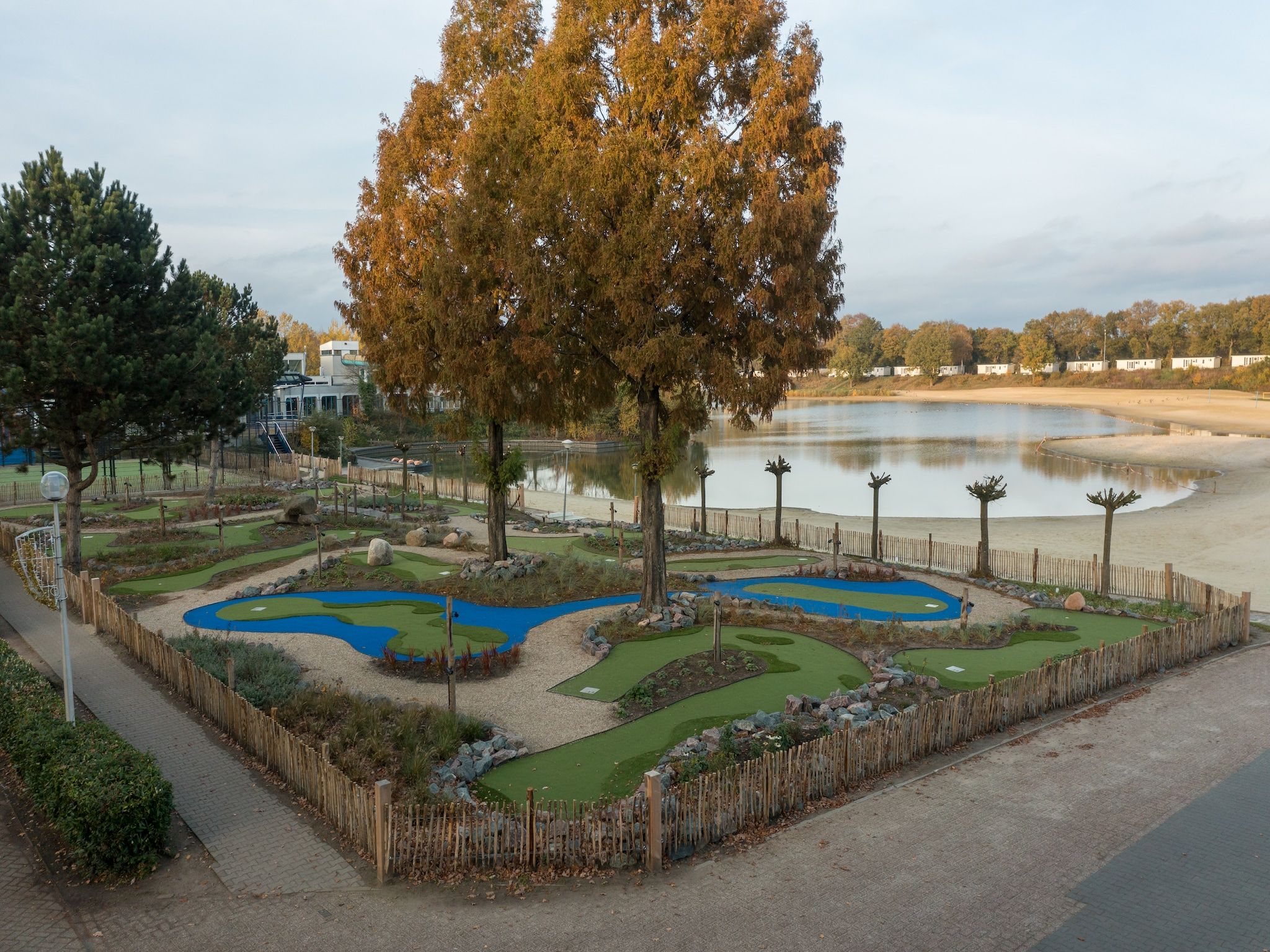 Parkfaciliteiten bij Vakantiepark Hunzedal 11 in Borger