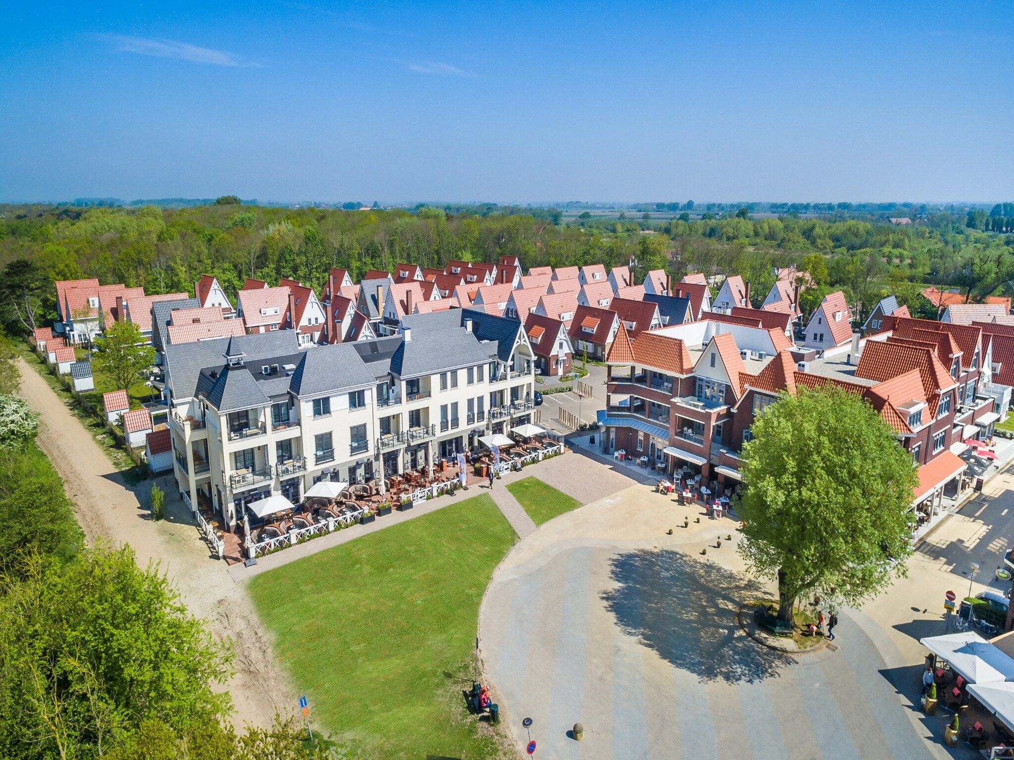 De buitenkant van Noordzee Résidence Dishoek 13 in Koudekerke