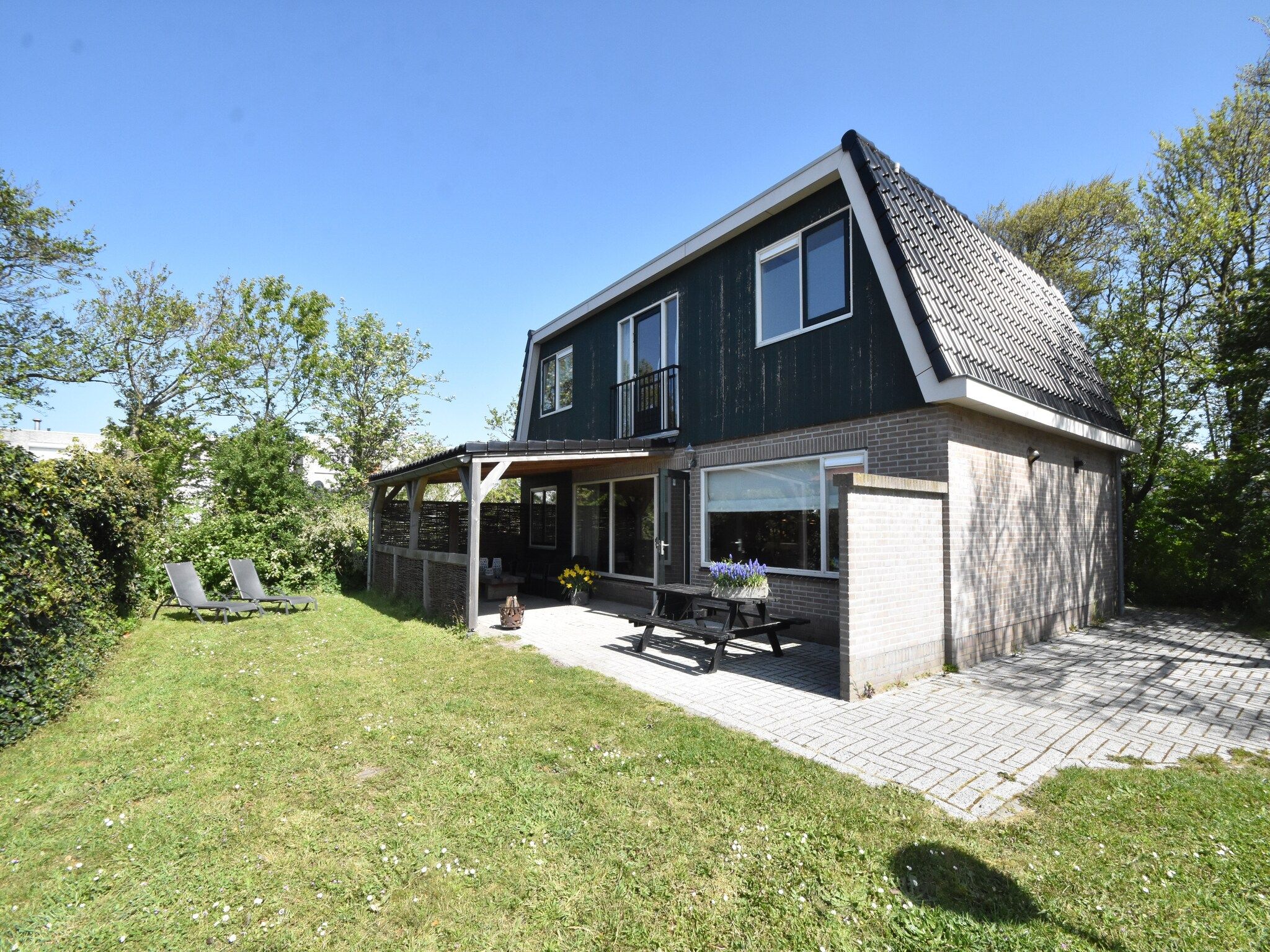 De buitenkant van 8p Garnekuul 1 in Callantsoog