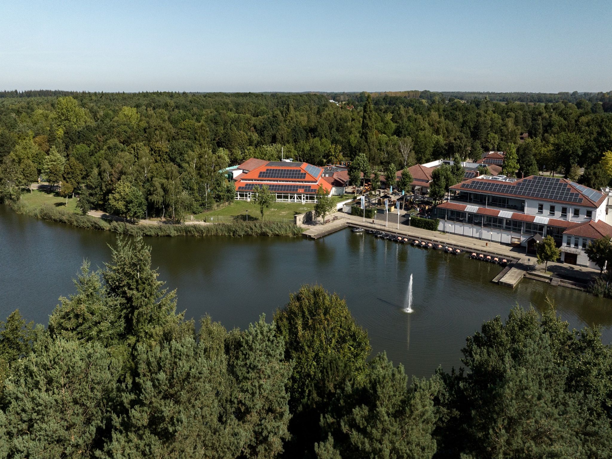Parkfaciliteiten bij Vakantiepark Weerterbergen 8 in Weert