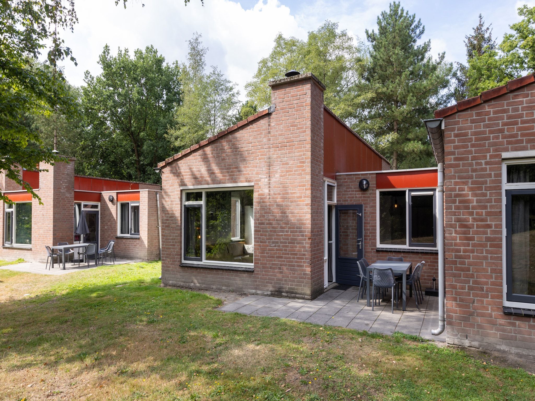 De buitenkant van Vakantiepark Weerterbergen 12 in Weert
