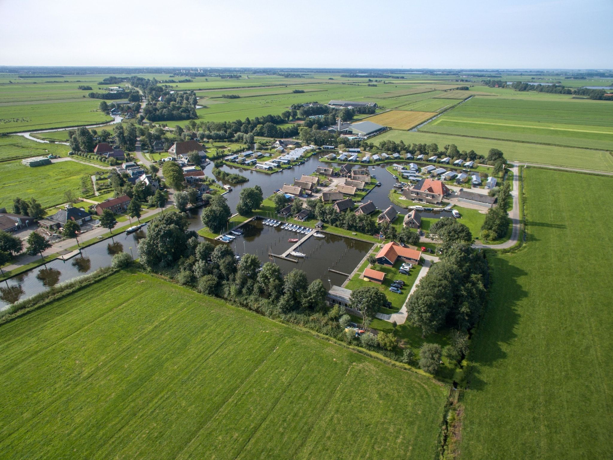 De buitenkant van Waterpark Terkaple 1 in Terkaple