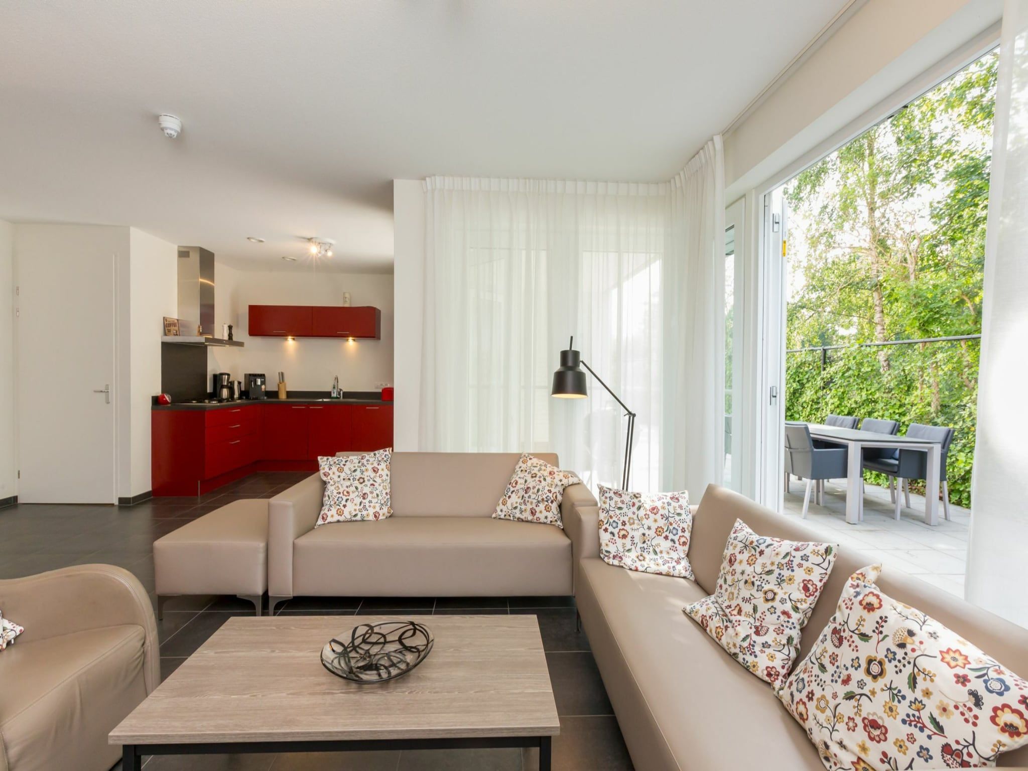 De woonkamer van Appartement Duinhof Dishoek 13H - 6 pers de luxe in Koudekerke
