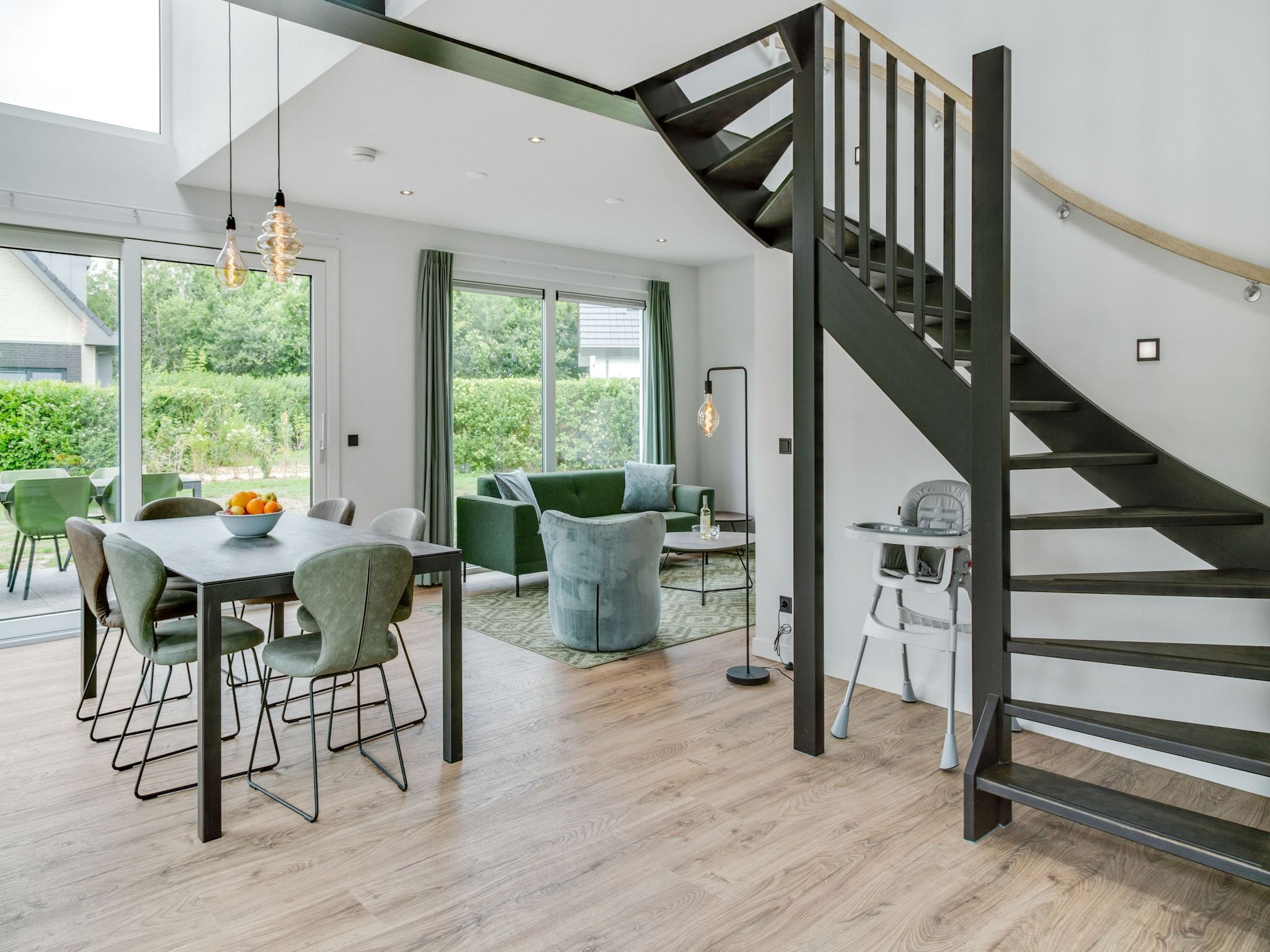 De eetkamer van De  Koog  nr 3 - 6 pers woning de luxe in De Koog Texel