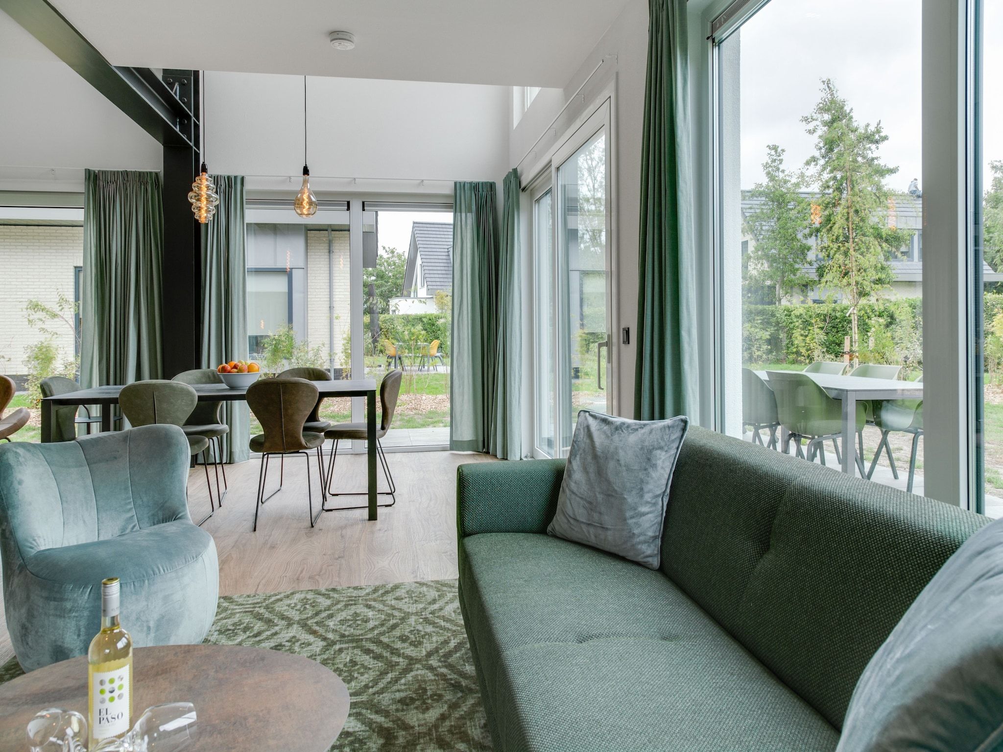 De woonkamer van De  Koog  nr 3 - 6 pers woning de luxe in De Koog Texel