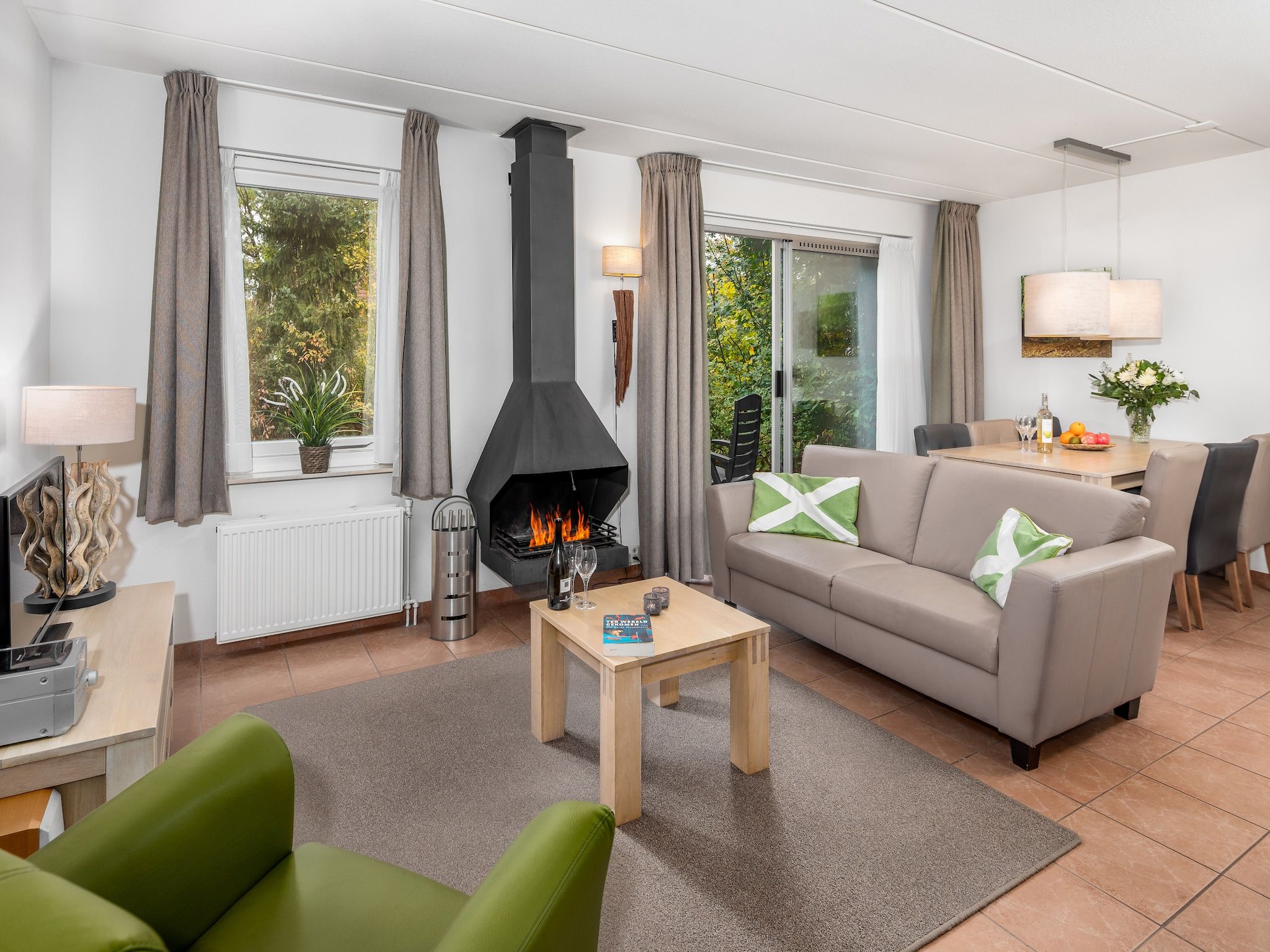 De woonkamer van Het Drentse Wold 4 in Hoogersmilde