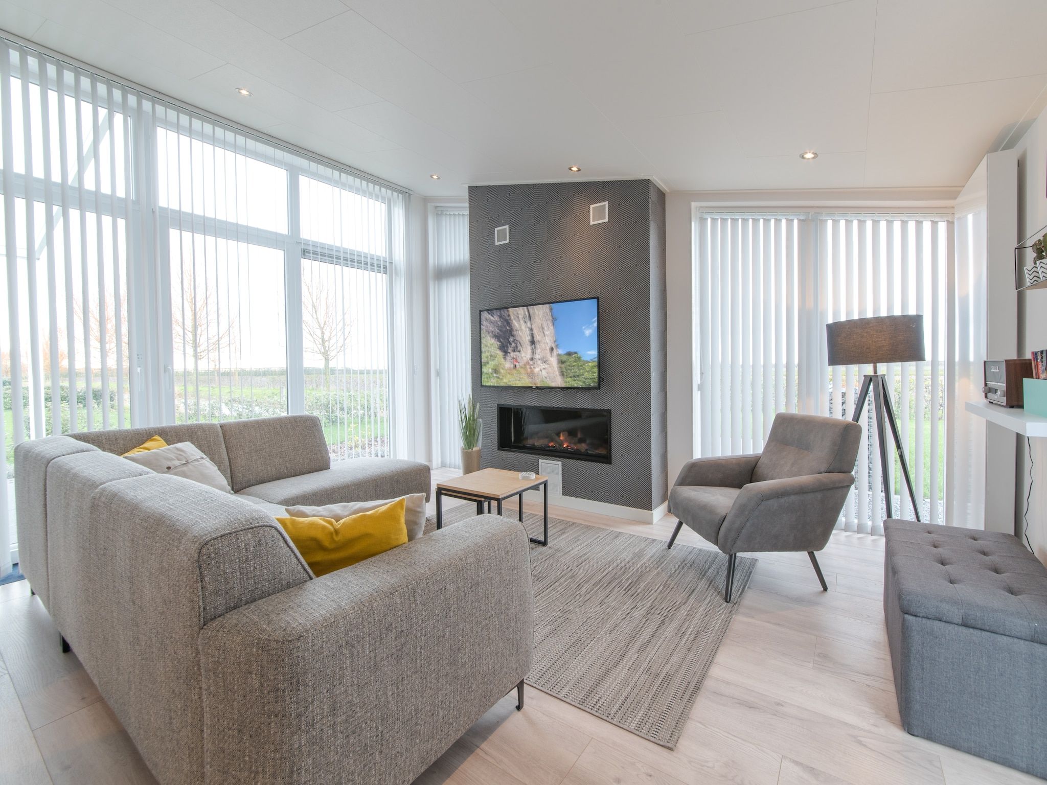 De woonkamer van Water Resort Oosterschelde 39 in Wemeldinge