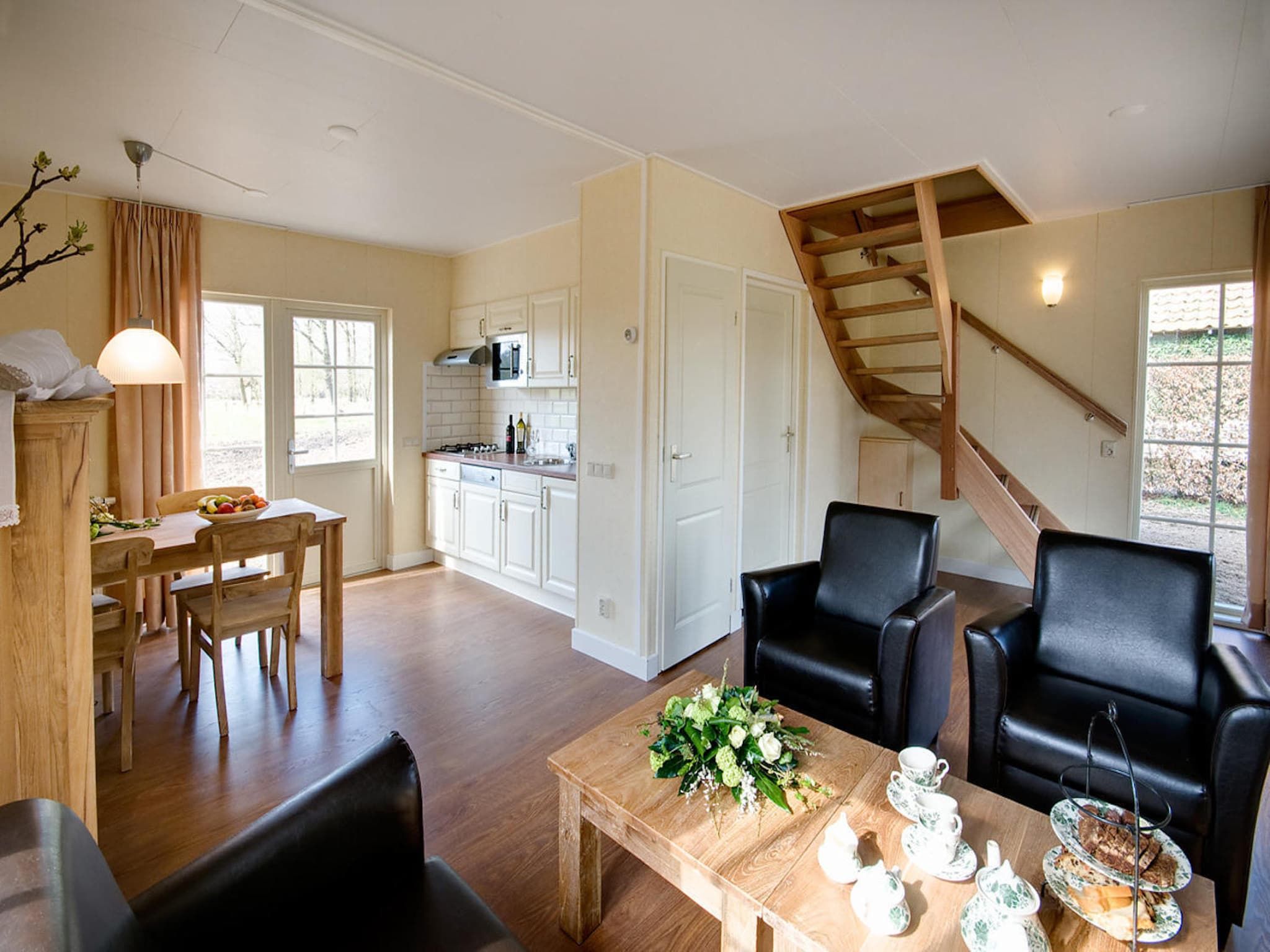 De woonkamer van De Grimberghoeve 1 in Notter