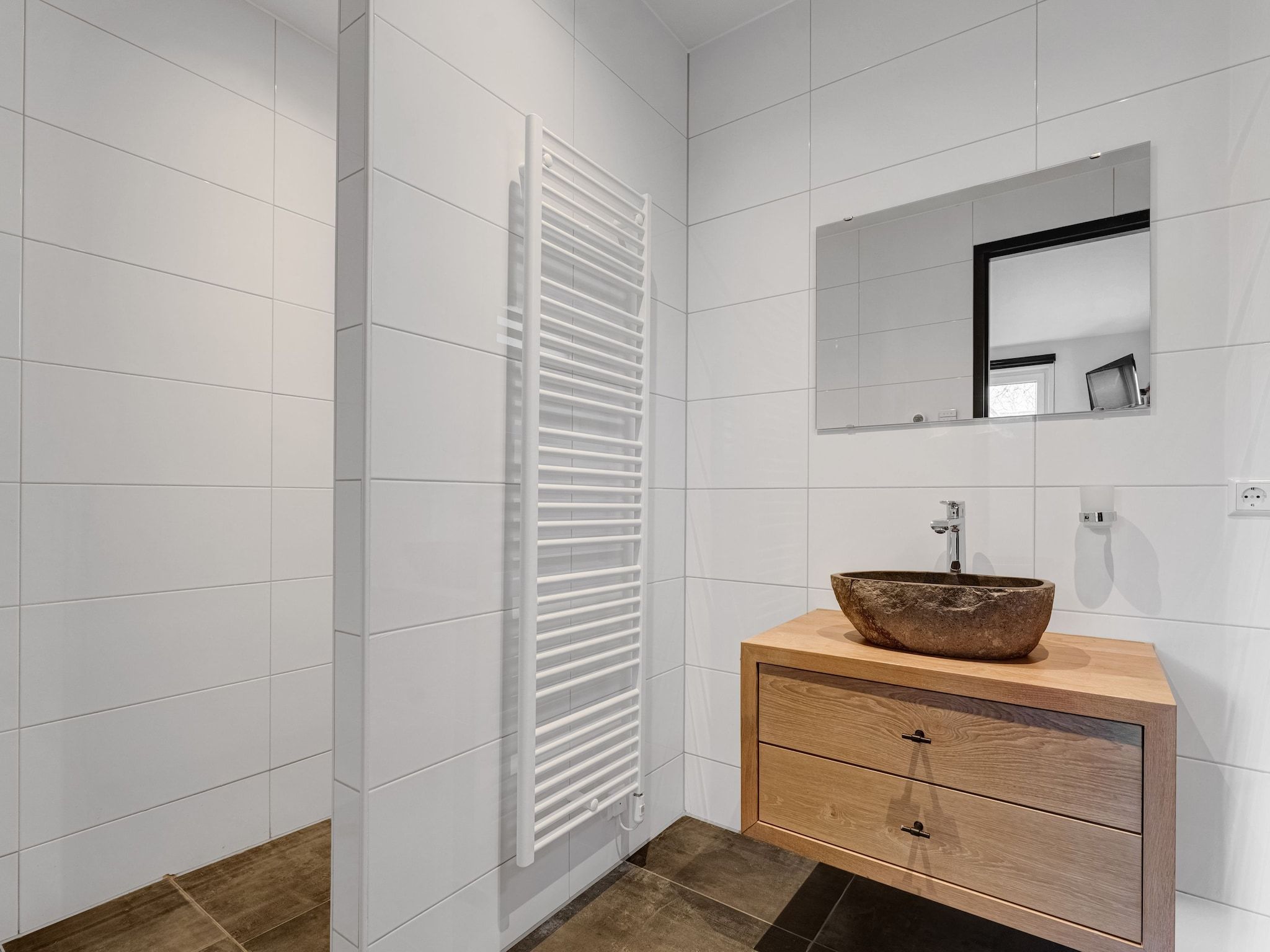 De badkamer van So What 37 in De Koog Texel