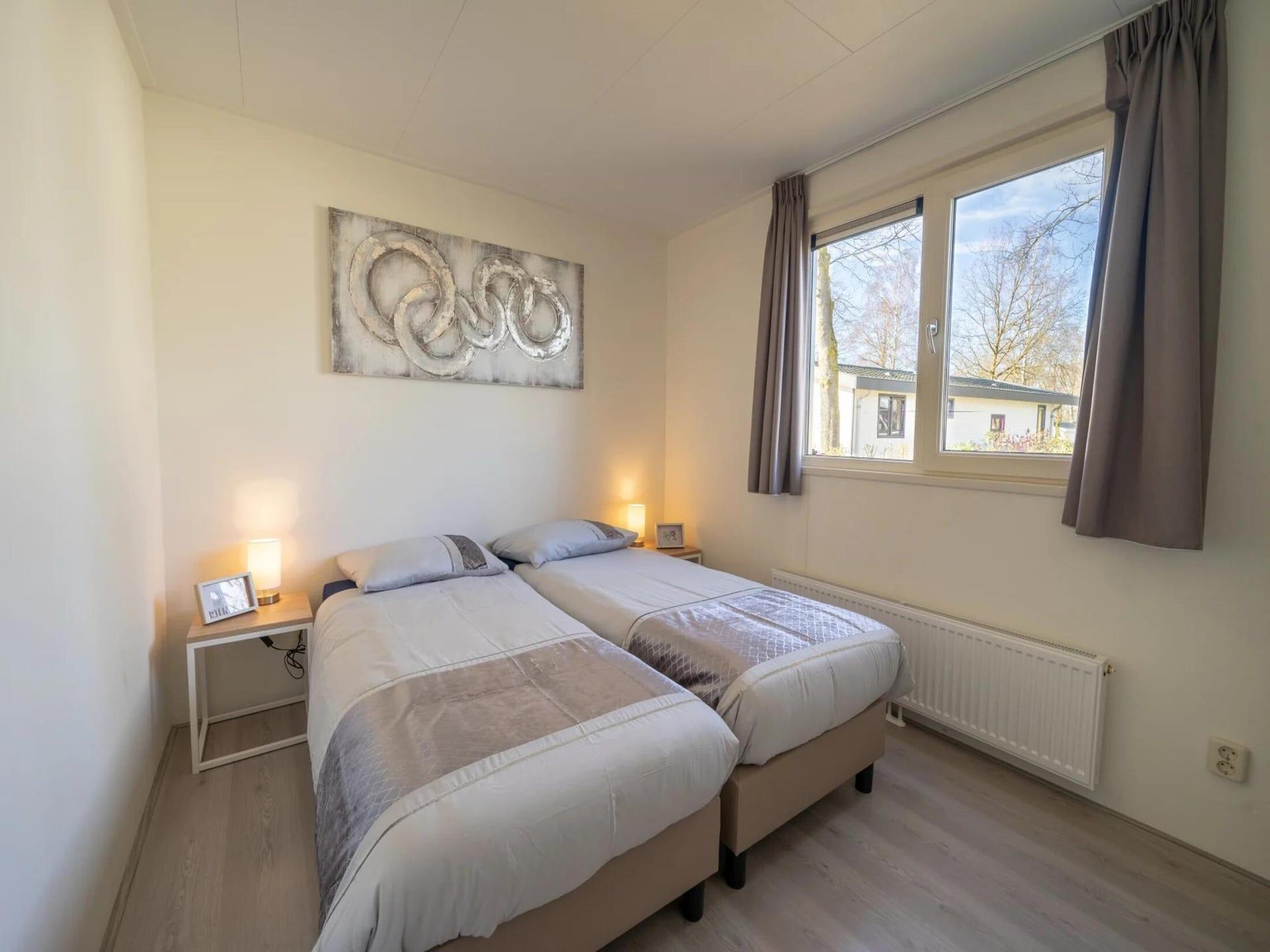 Een slaapkamer van Beemsterdijk  8 personen in West-Graftdijk