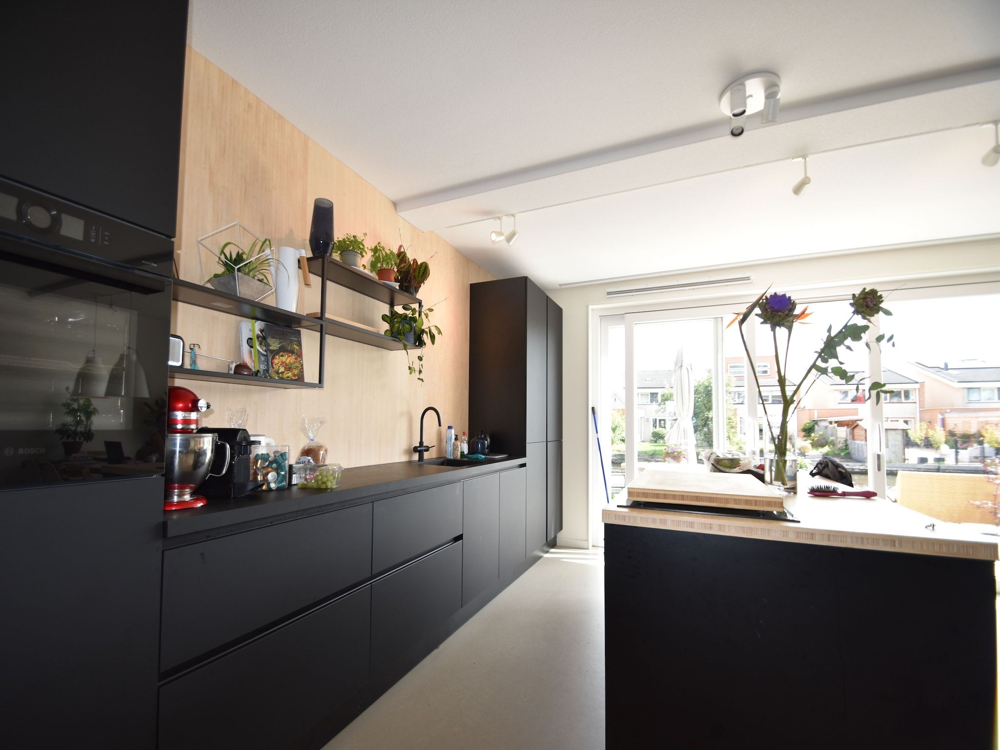 De keuken van Waterfront holiday home Alkmaar in Alkmaar