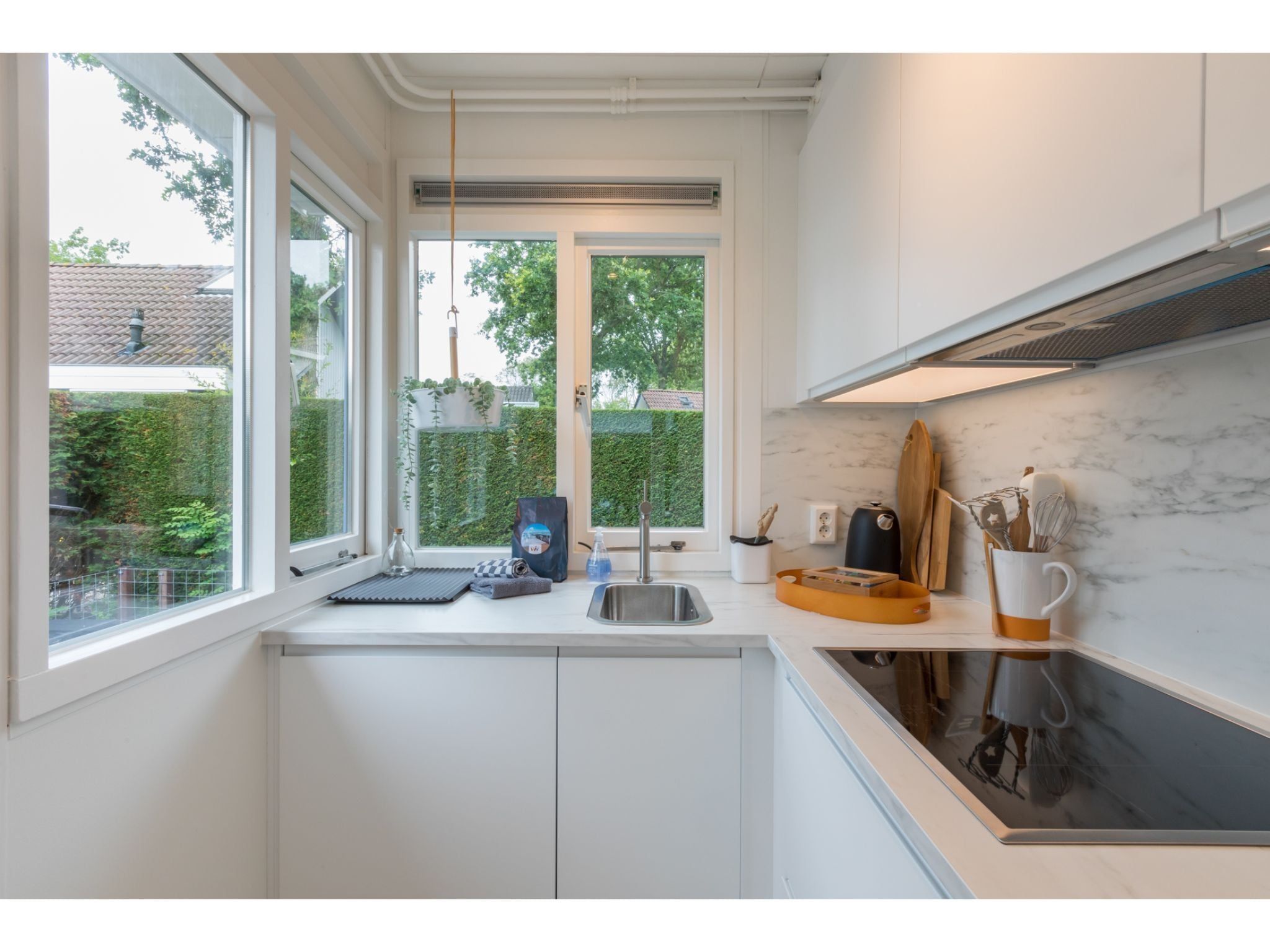 De keuken van Vakantiehuis Noordendolfer 2 huisje 49 in Zoutelande