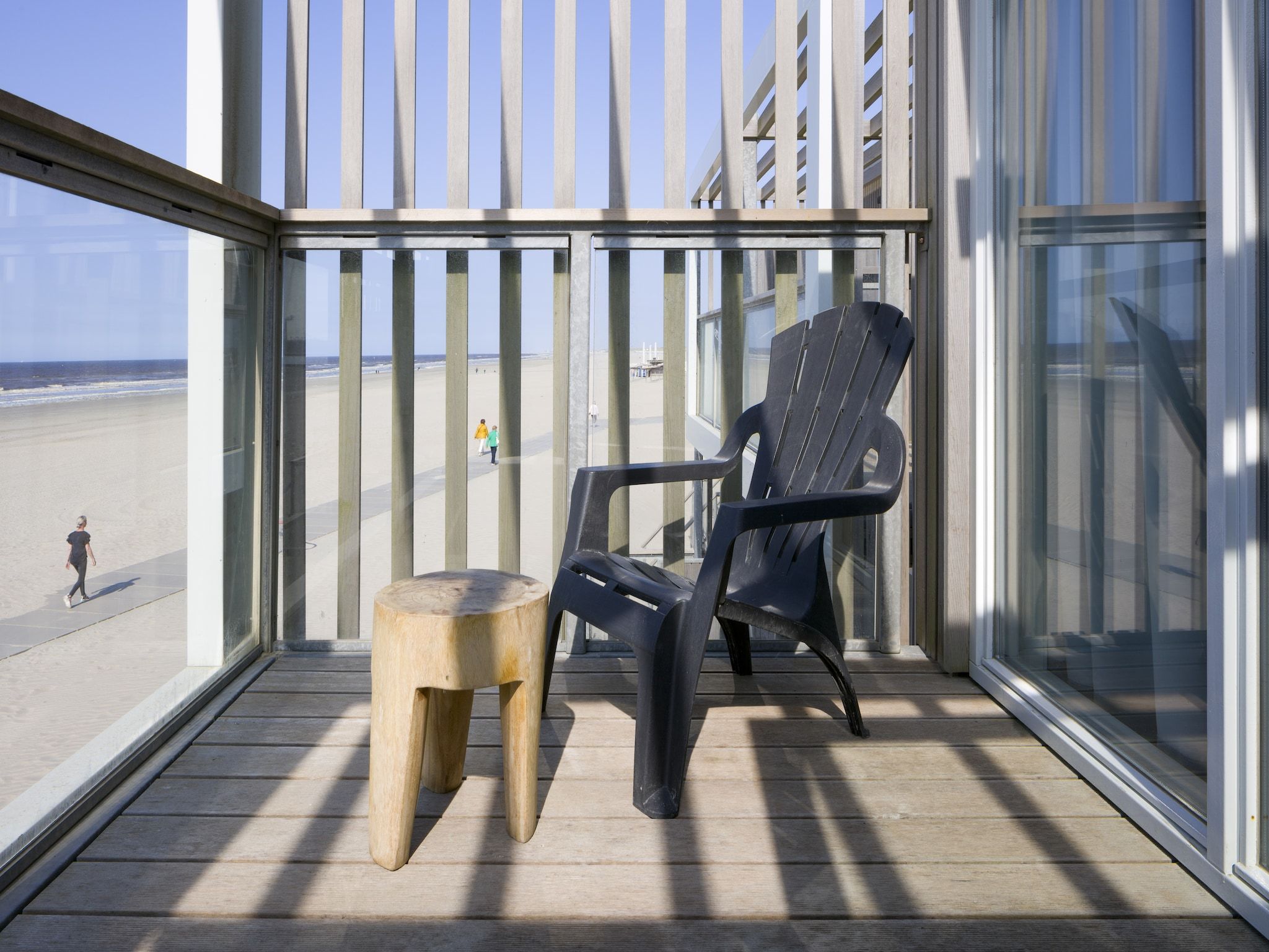 Het terras van Resort Hoek van Holland in Hoek Van Holland
