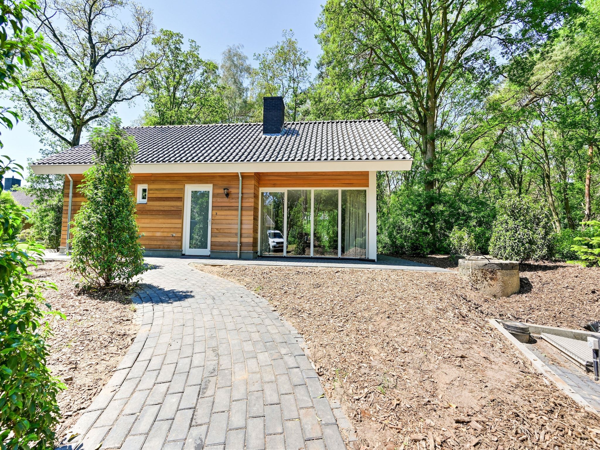 De buitenkant van Uitzicht in Reutum