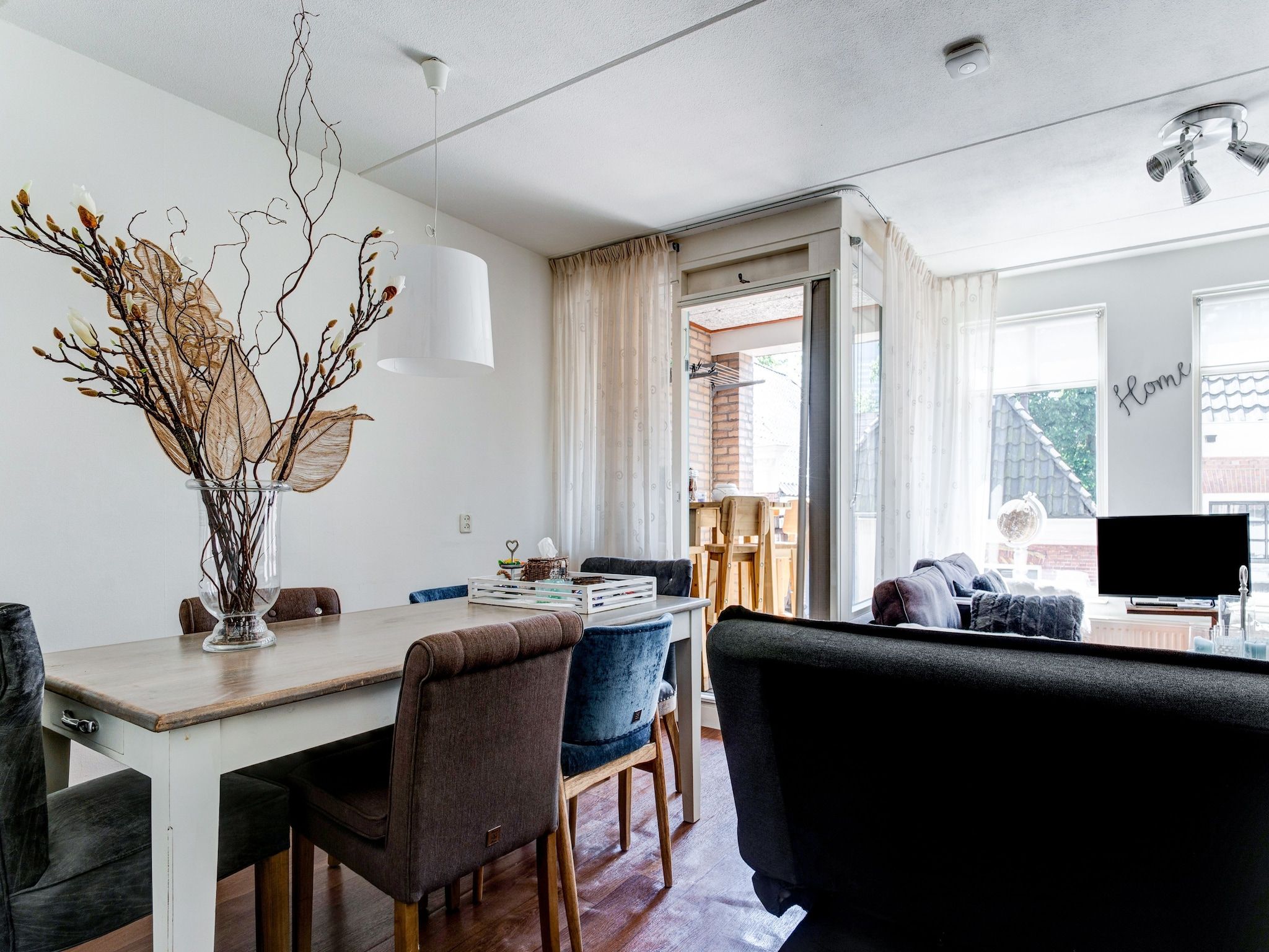De eetkamer van Gezellig  appartement in centrum Leeuwarden in Leeuwarden
