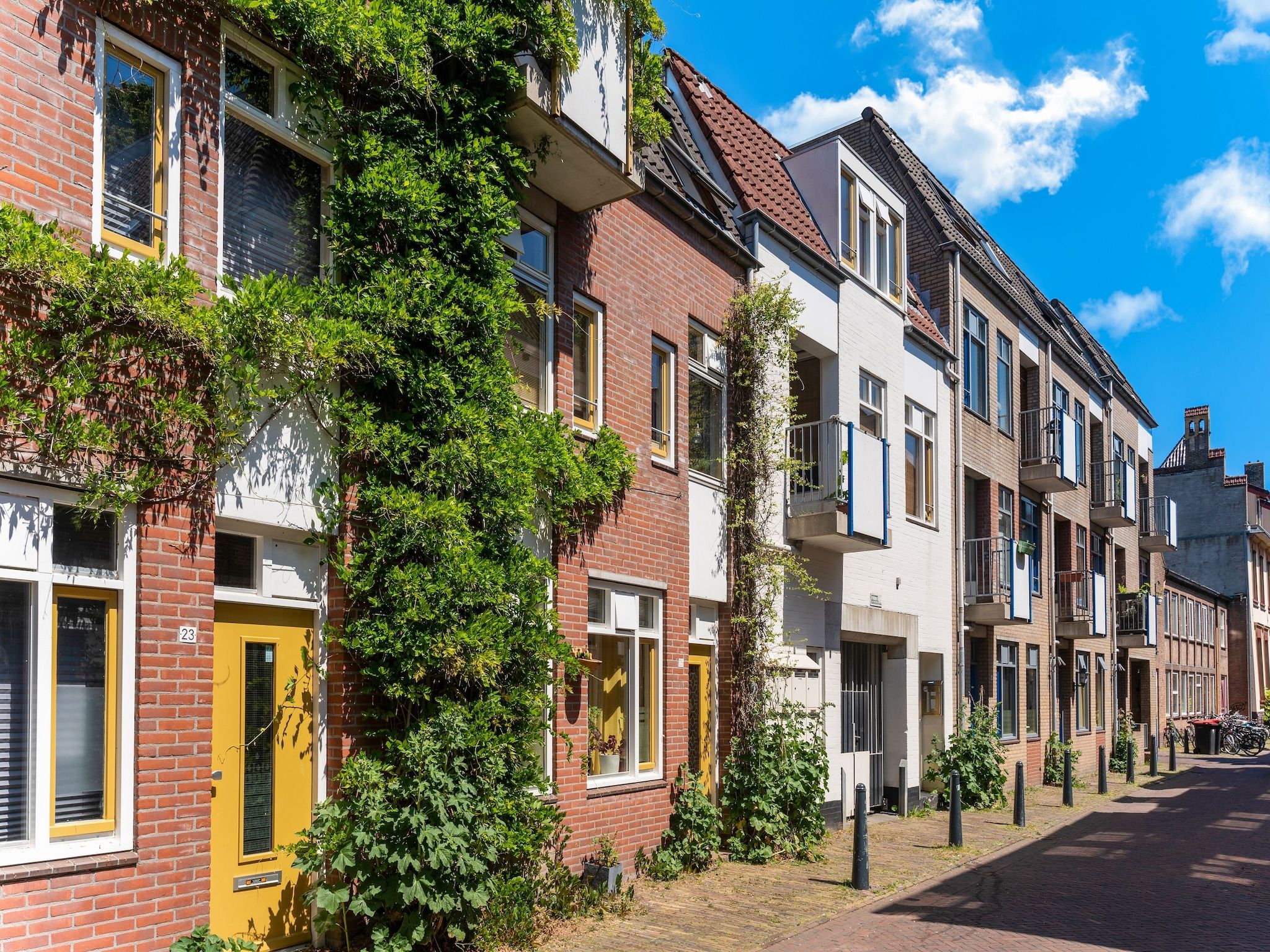 De buitenkant van Ruim appartement in centrum Leeuwarden in Leeuwarden