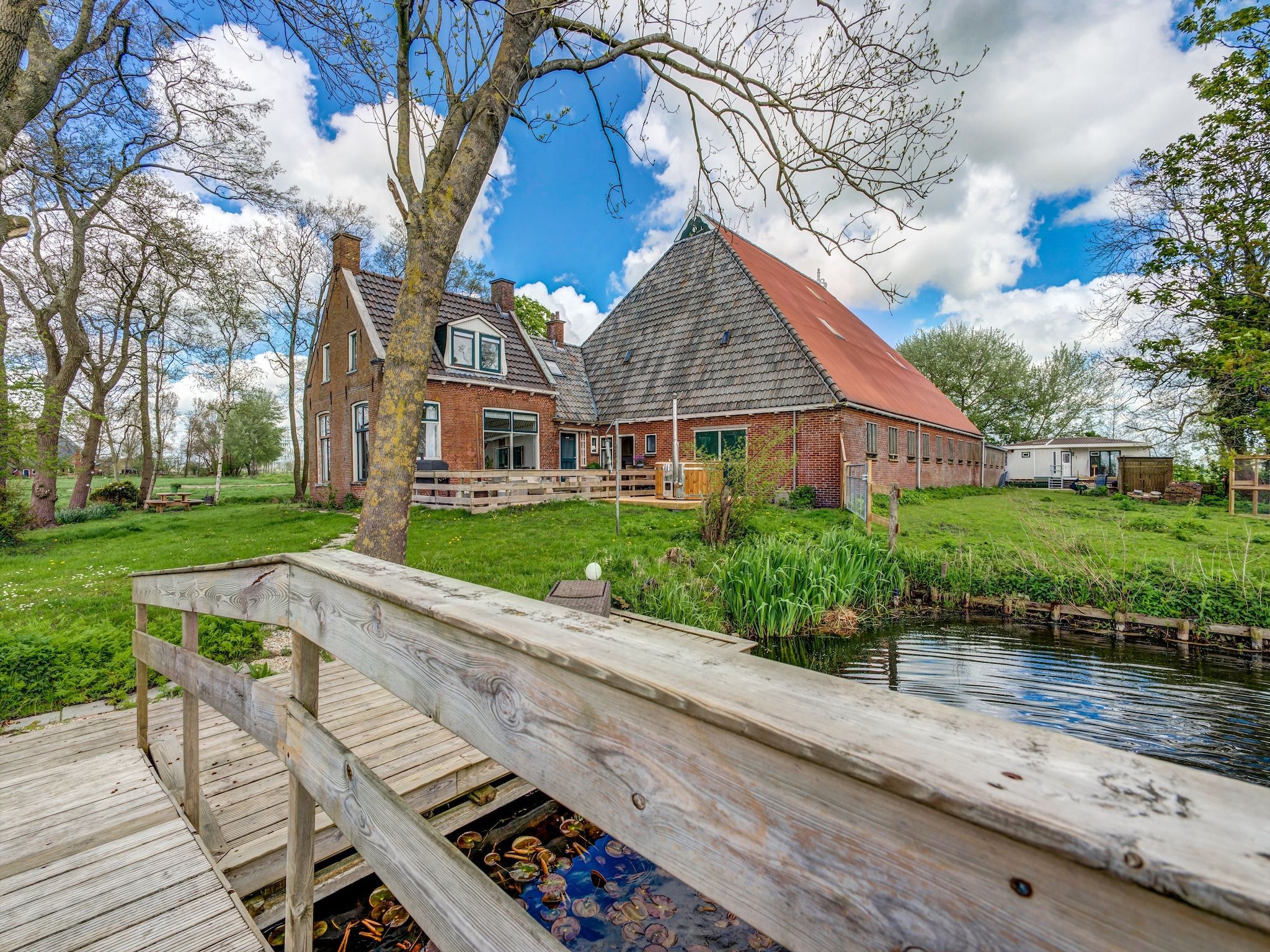 De tuin van B&B boerderij GRUTSK in Suwald