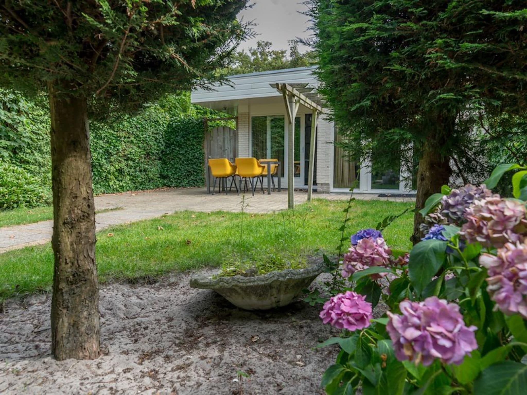 De buitenkant van Zilte Bries in De Koog Texel