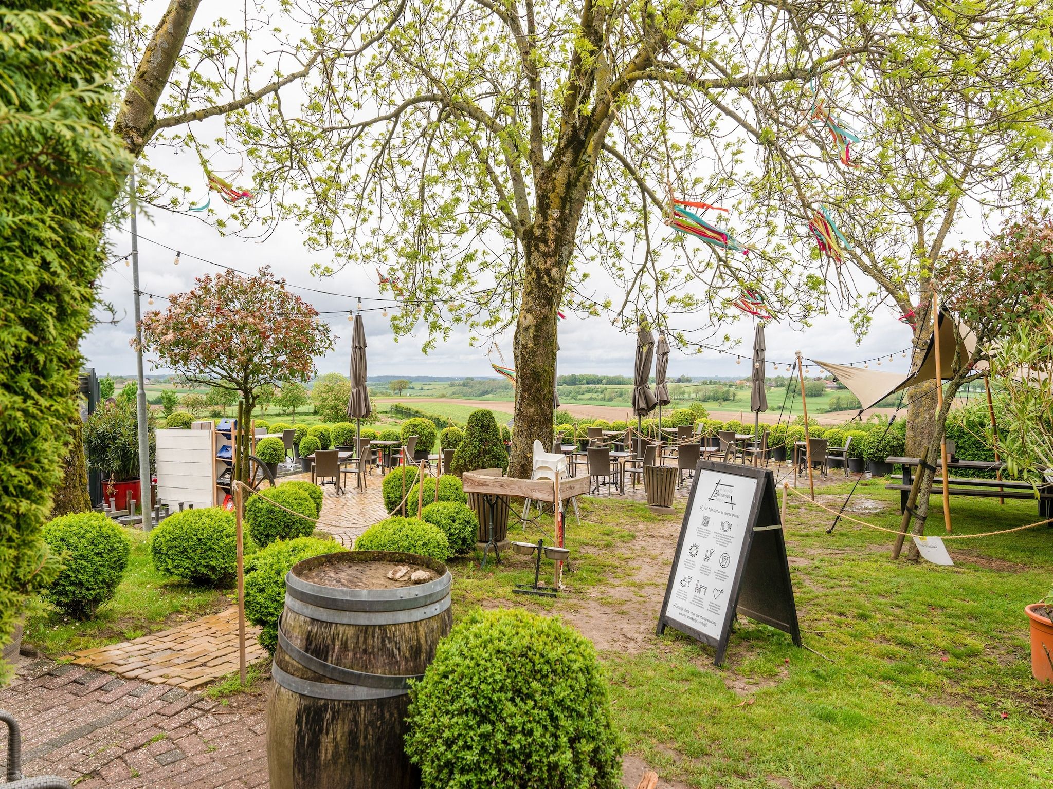 De tuin van Valleyview Cottages - NR03 in Ubachsberg