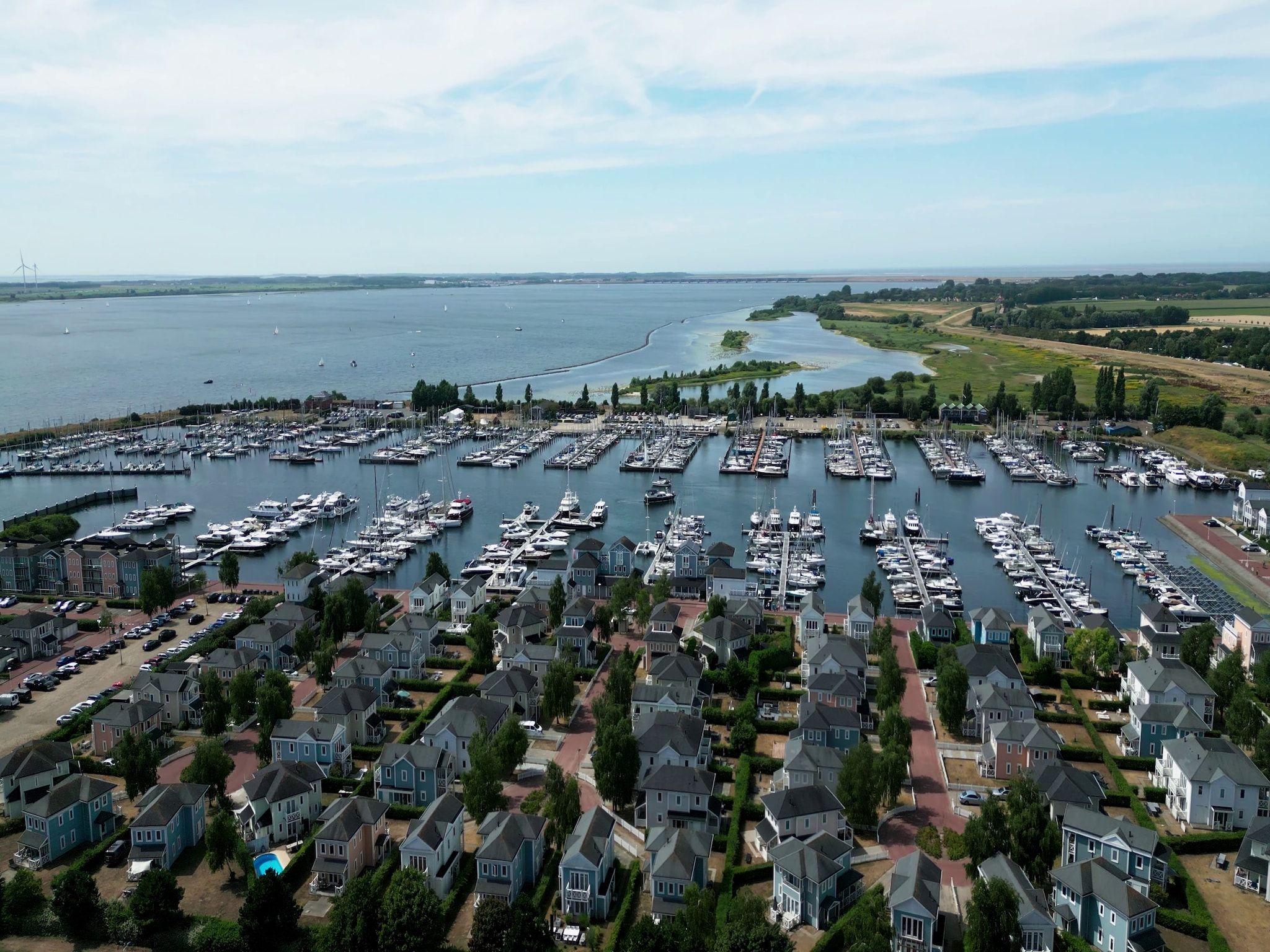 Cape Helius 22 in Hellevoetsluis - Foto 9 van 40