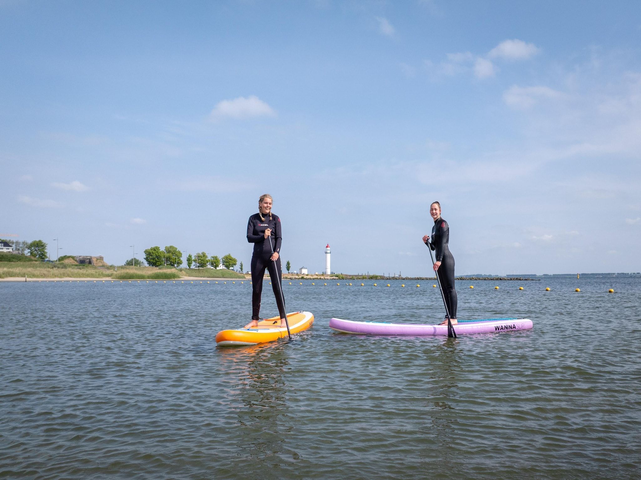 Parkfaciliteiten bij Cape Helius 22 in Hellevoetsluis