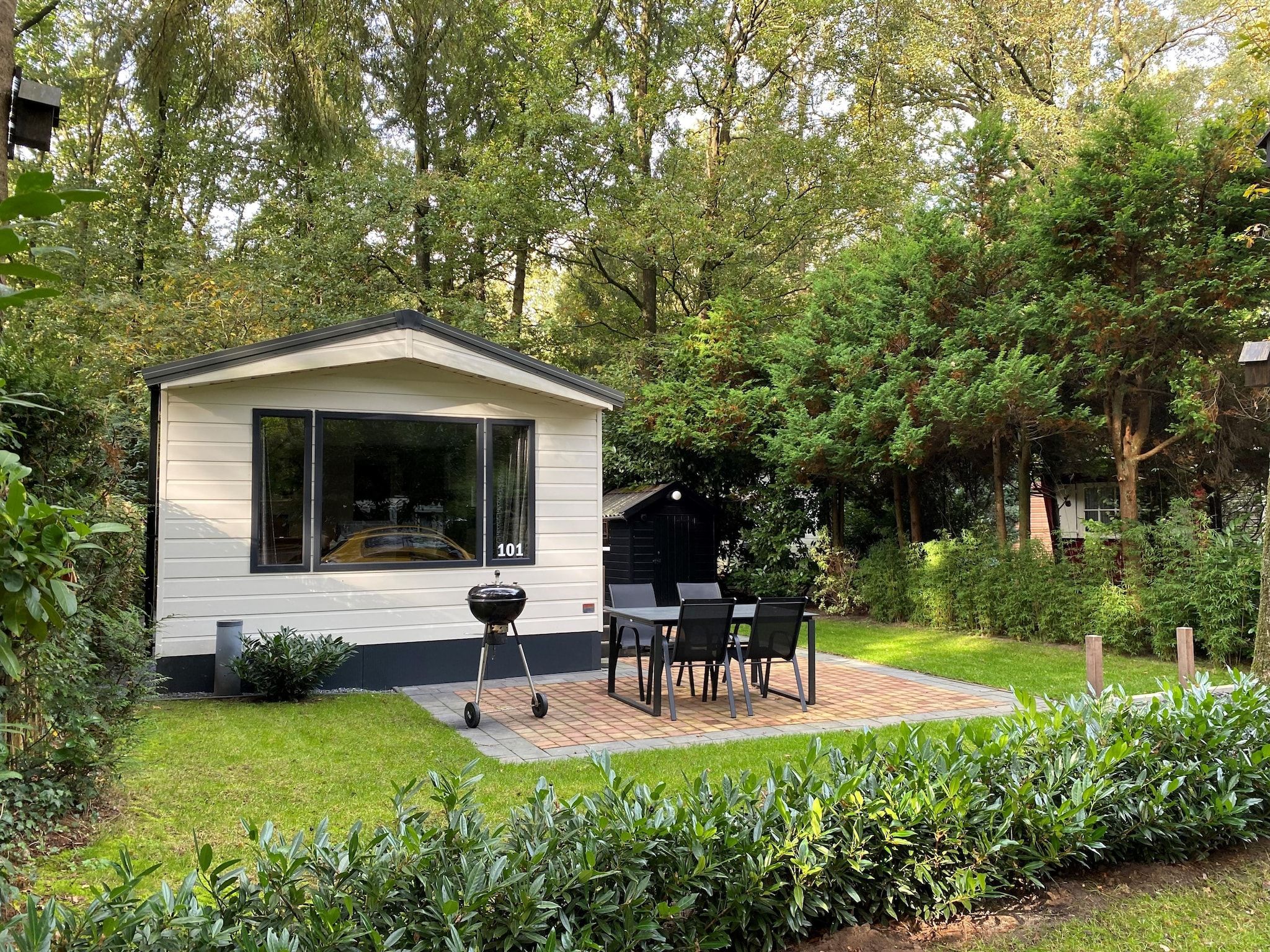 De buitenkant van Chalet in Vledder in Vledder
