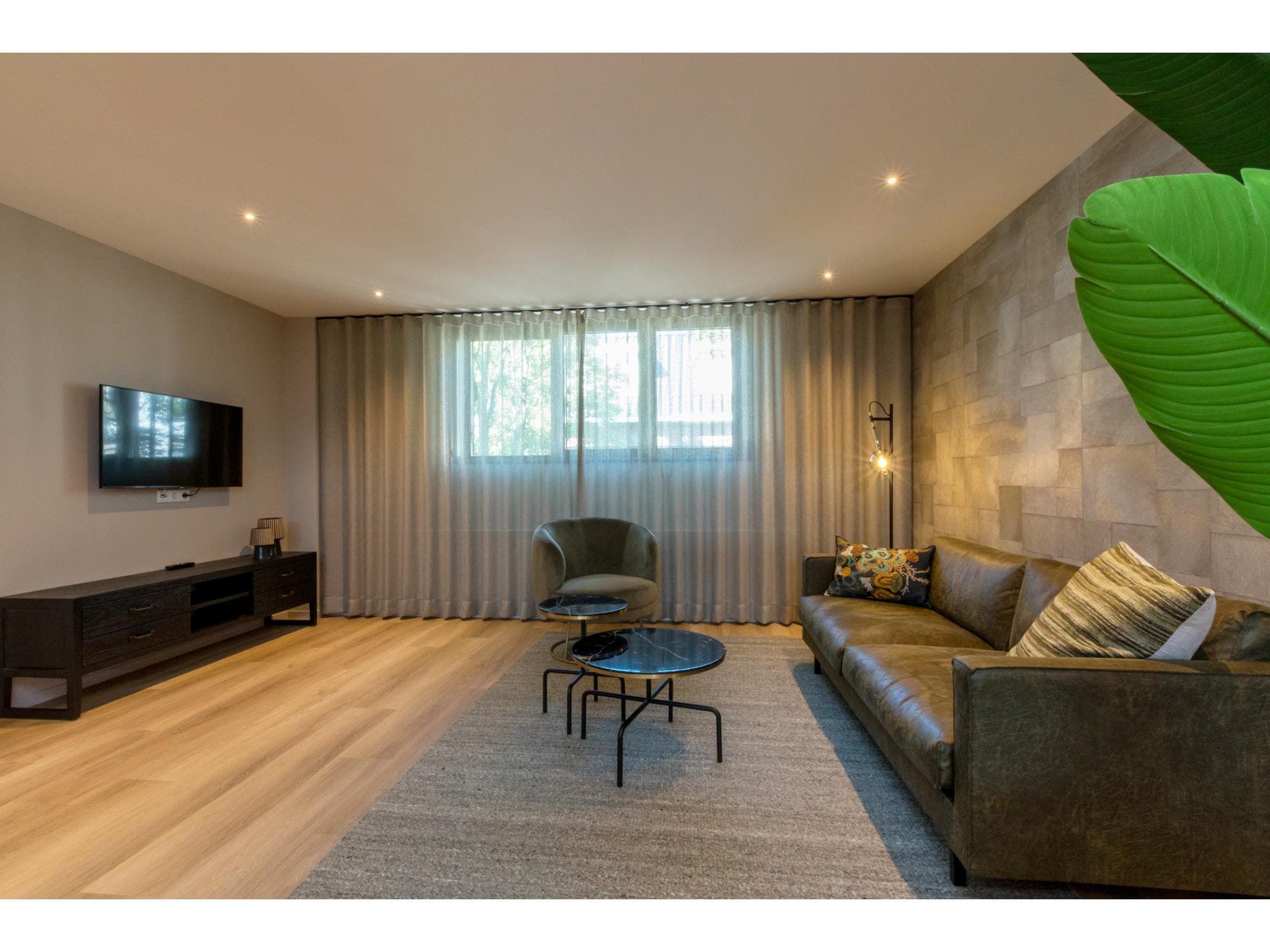 De woonkamer van Ooststraat 8a in Domburg