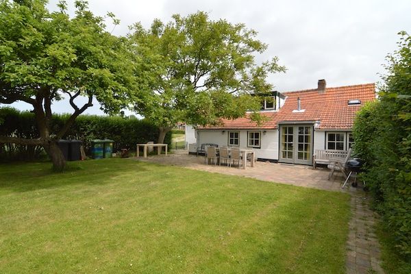 Buitenkant - Vakantiehuis in Nieuwvliet bij Strand in Nieuwvliet (5)