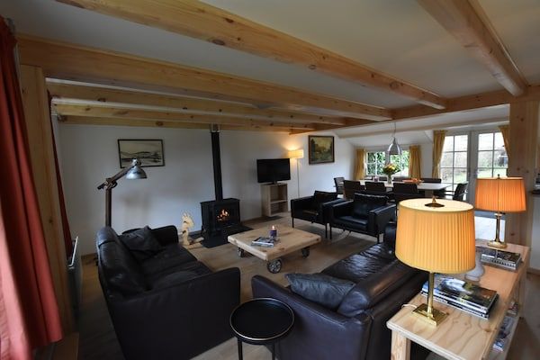 Woonkamer - Vakantiehuis in Nieuwvliet bij Strand in Nieuwvliet (1)