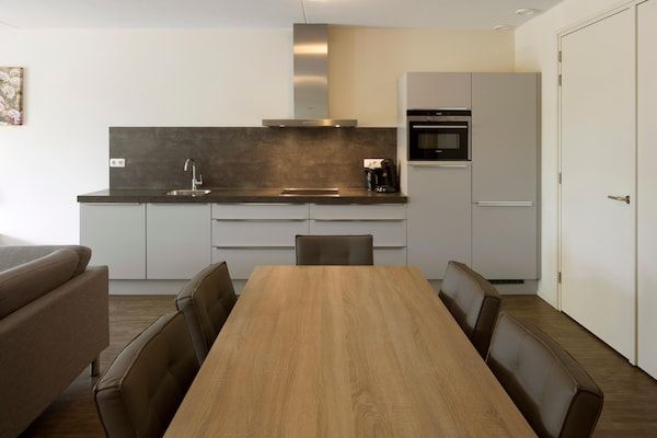 Keuken - Appartement in Domburg bij het Strand in Domburg (4)